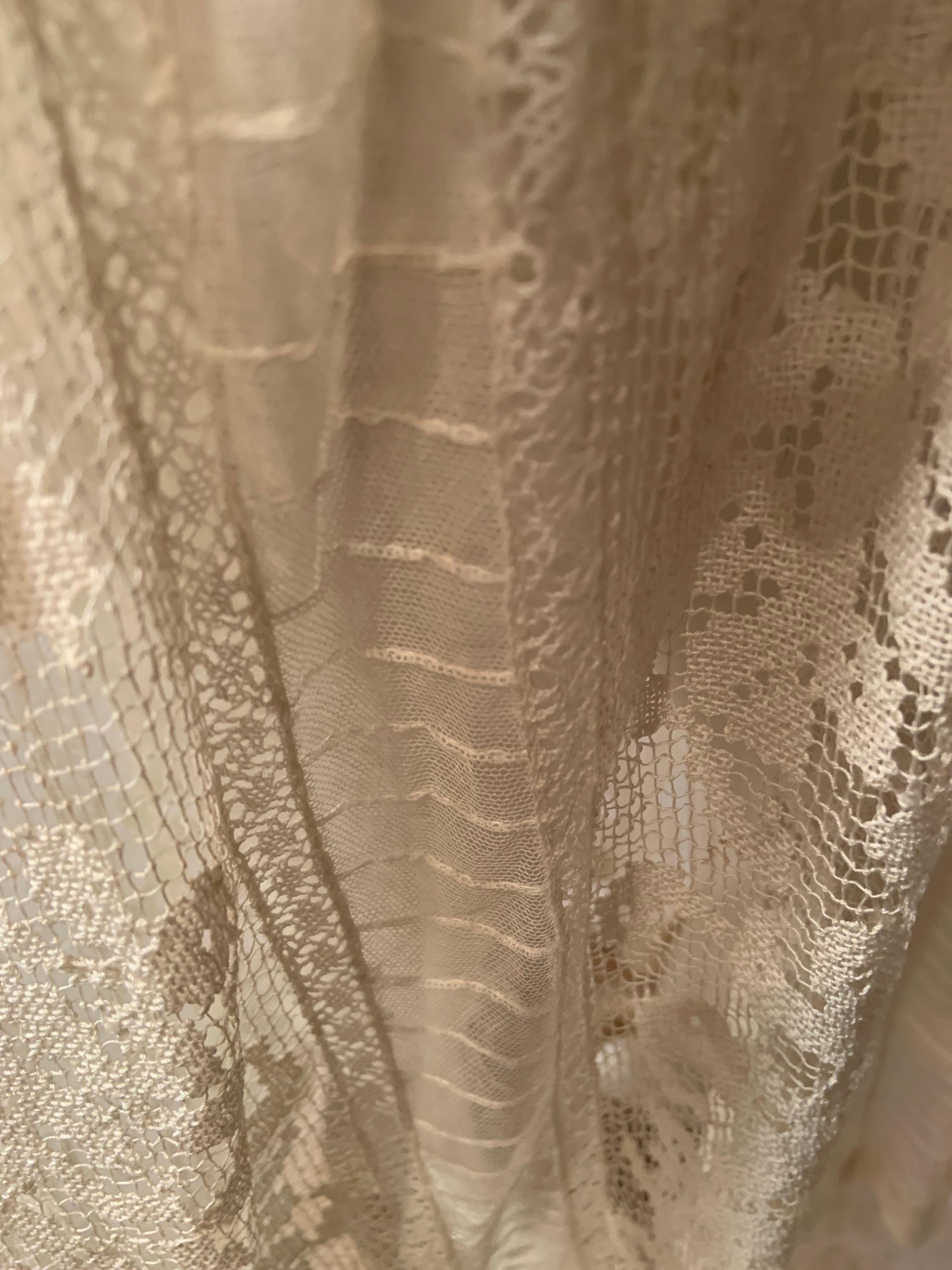 1920's Filet Lace Dress  Made in France For Sale 6
