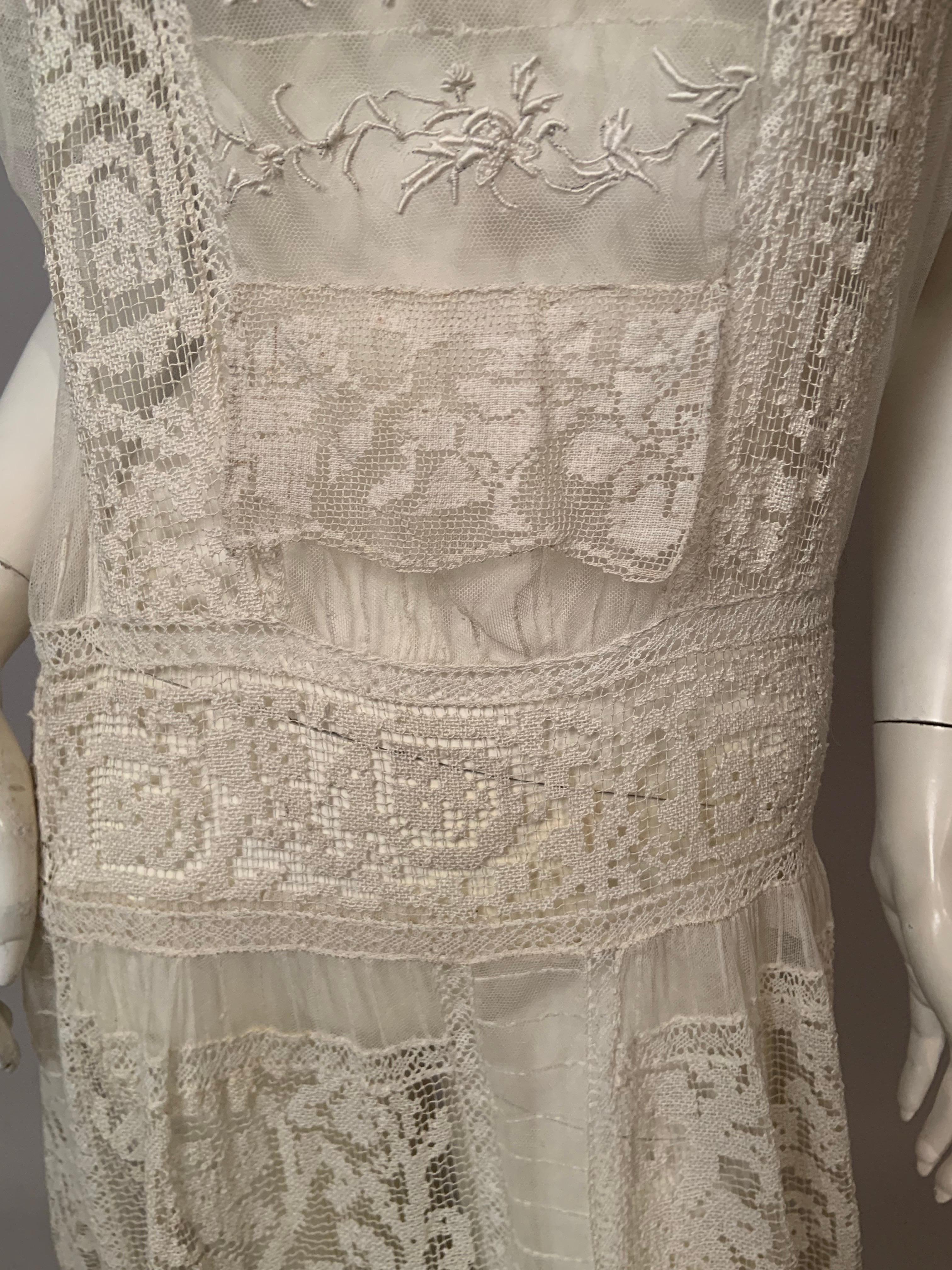 1920's Filet Lace Dress  Made in France For Sale 9
