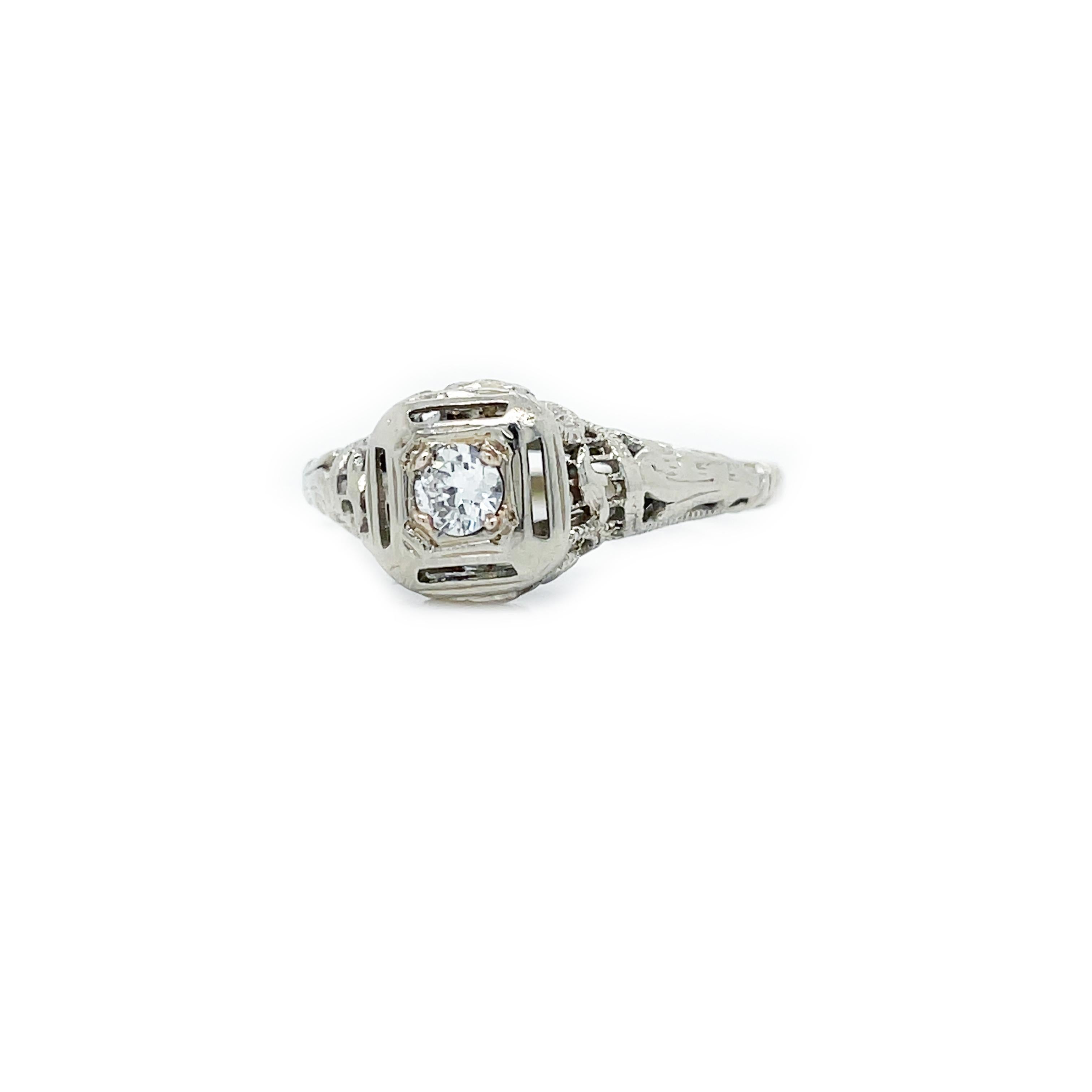 Art Deco 1920s Filigree 18K White Gold Diamond Ring For Sale