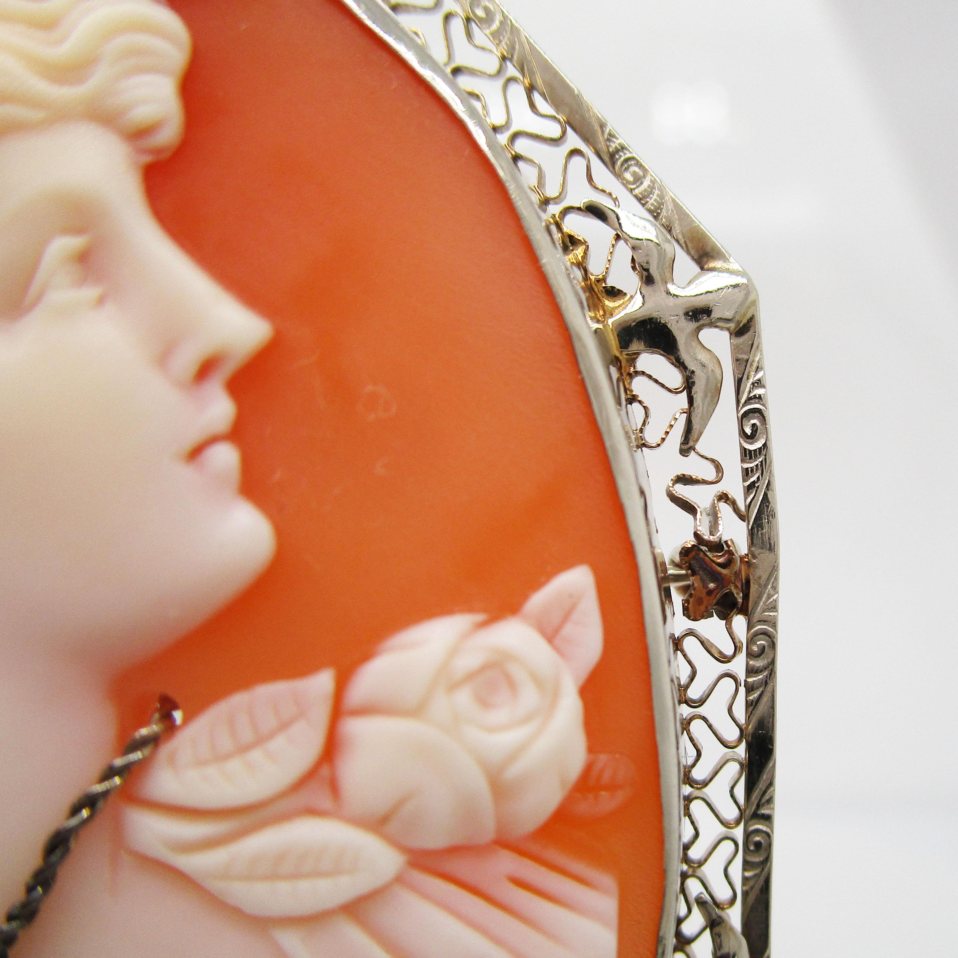 14k cameo pendant