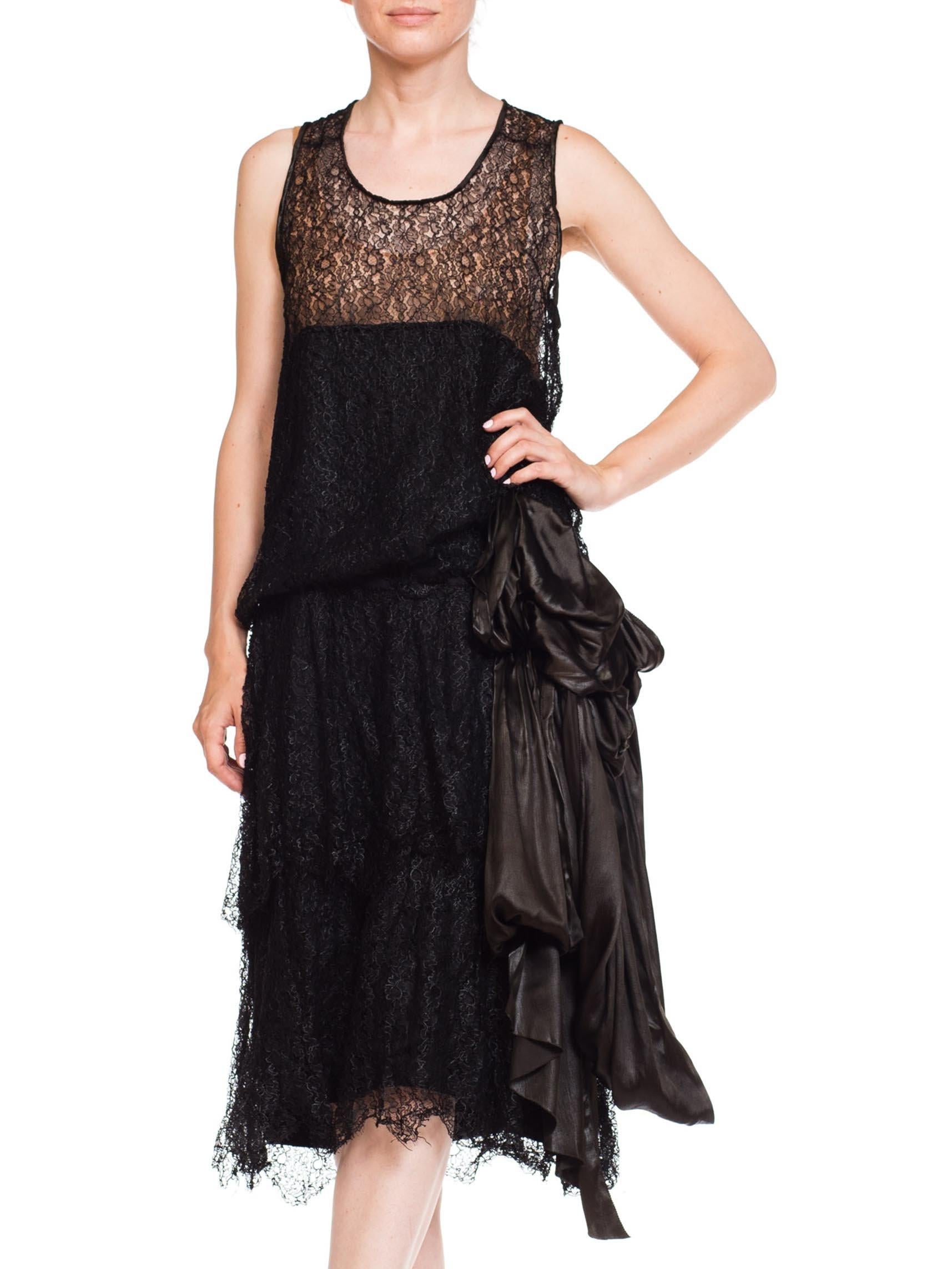 1920S Black Silk Lace Flapper Cocktail Dress With Built In Slip & Large Charmeu For Sale 1