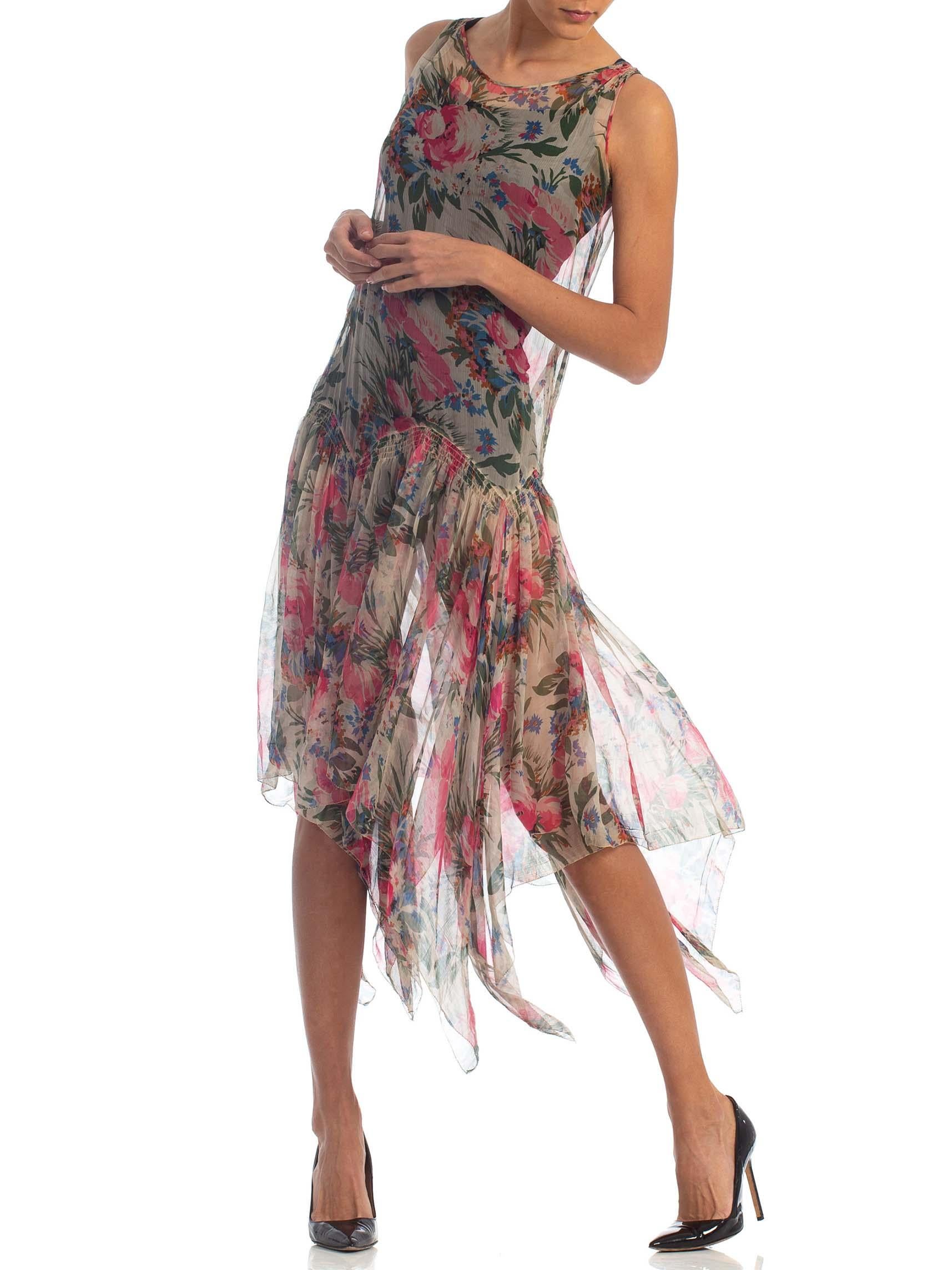 1920's garden party attire