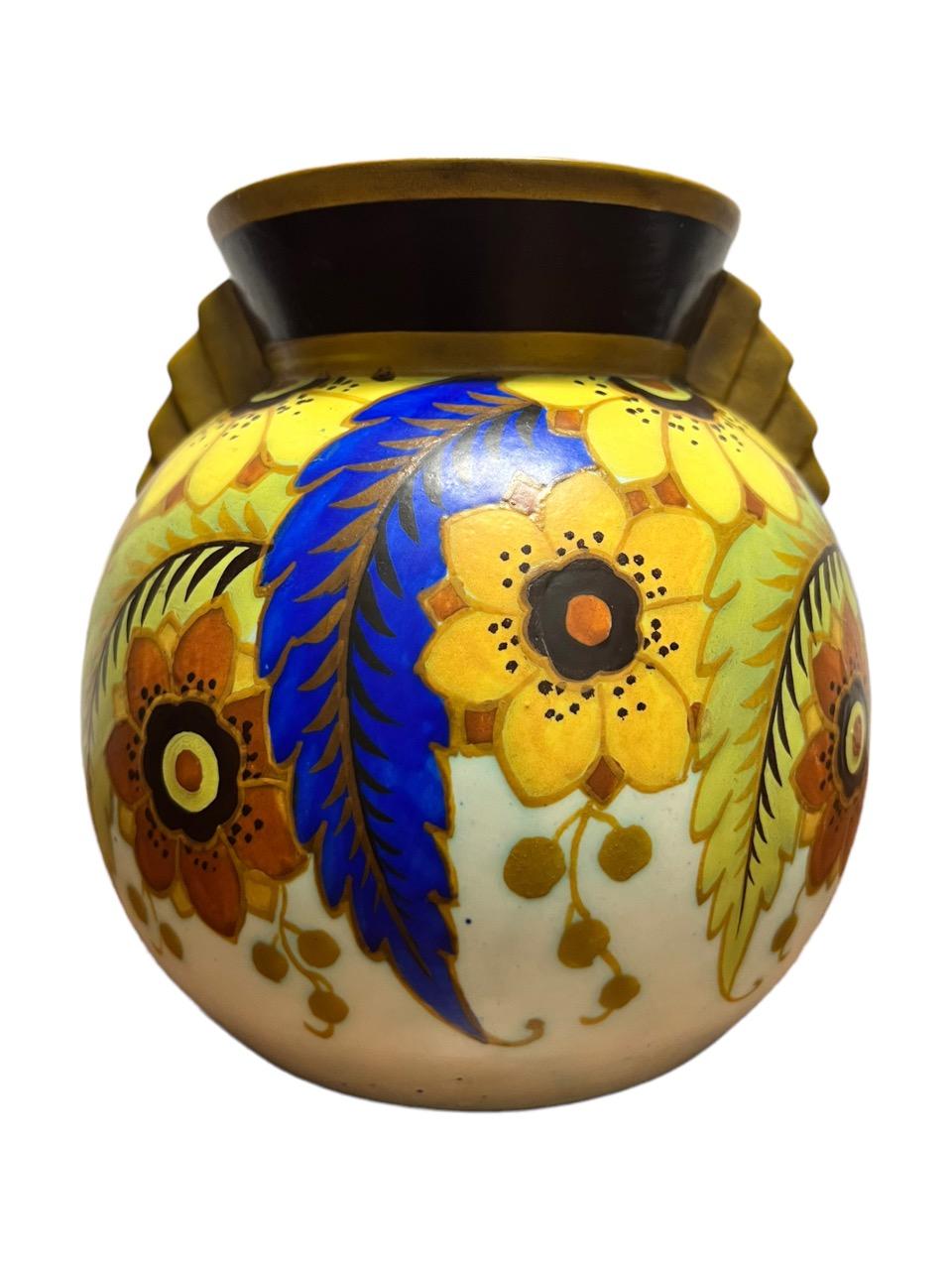 Vase floral de l'artiste Charles Catteau des années 1920 en vente 2