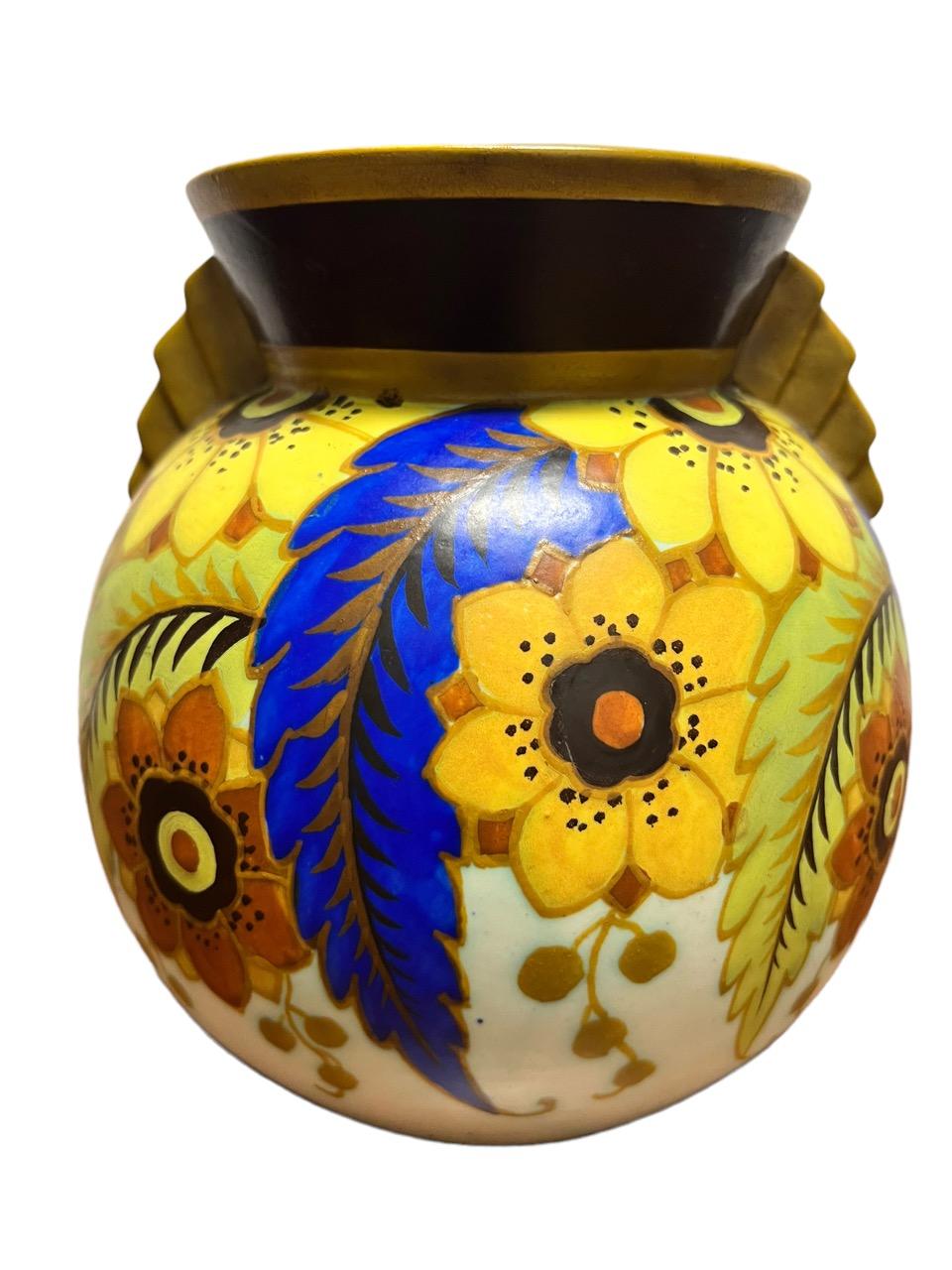 Art déco Vase floral de l'artiste Charles Catteau des années 1920 en vente