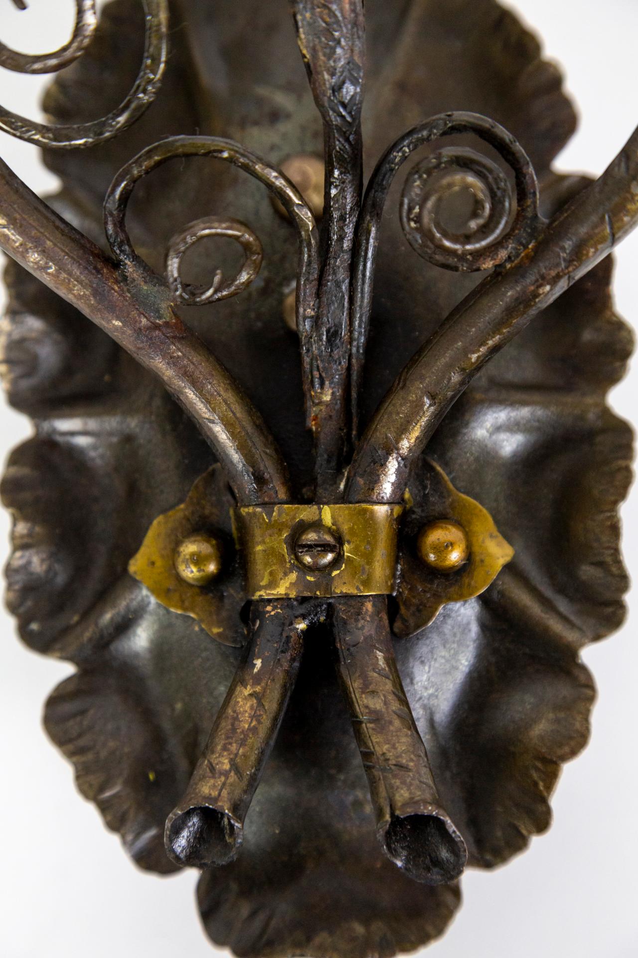 1920s Forged Metal Rustic 2-Arm Leaf & Curl Sconces- Pair For Sale 7