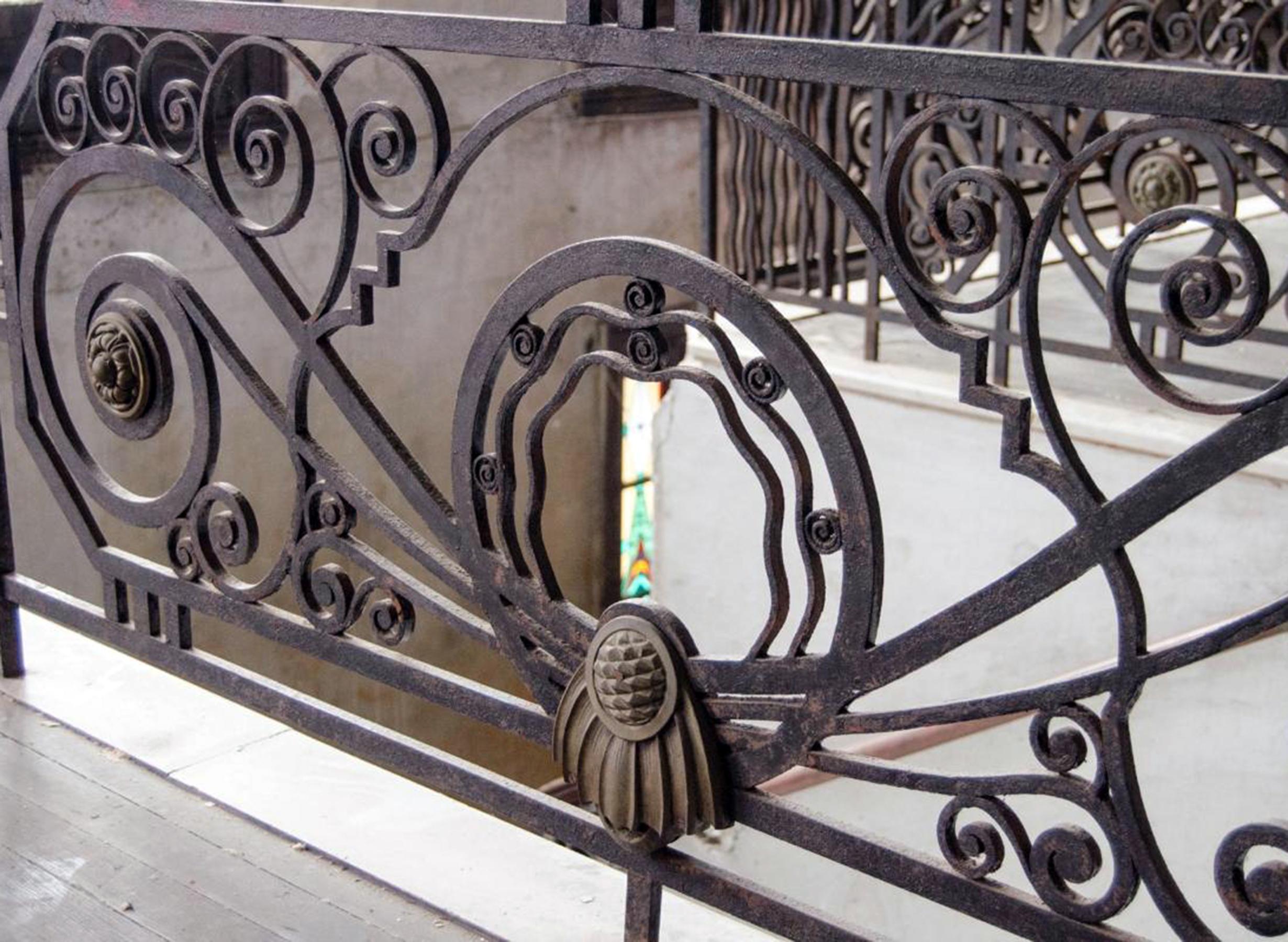 1920s Former Palacio Sudamérica's Art Déco Wrought Iron Large Railing, Uruguay 5