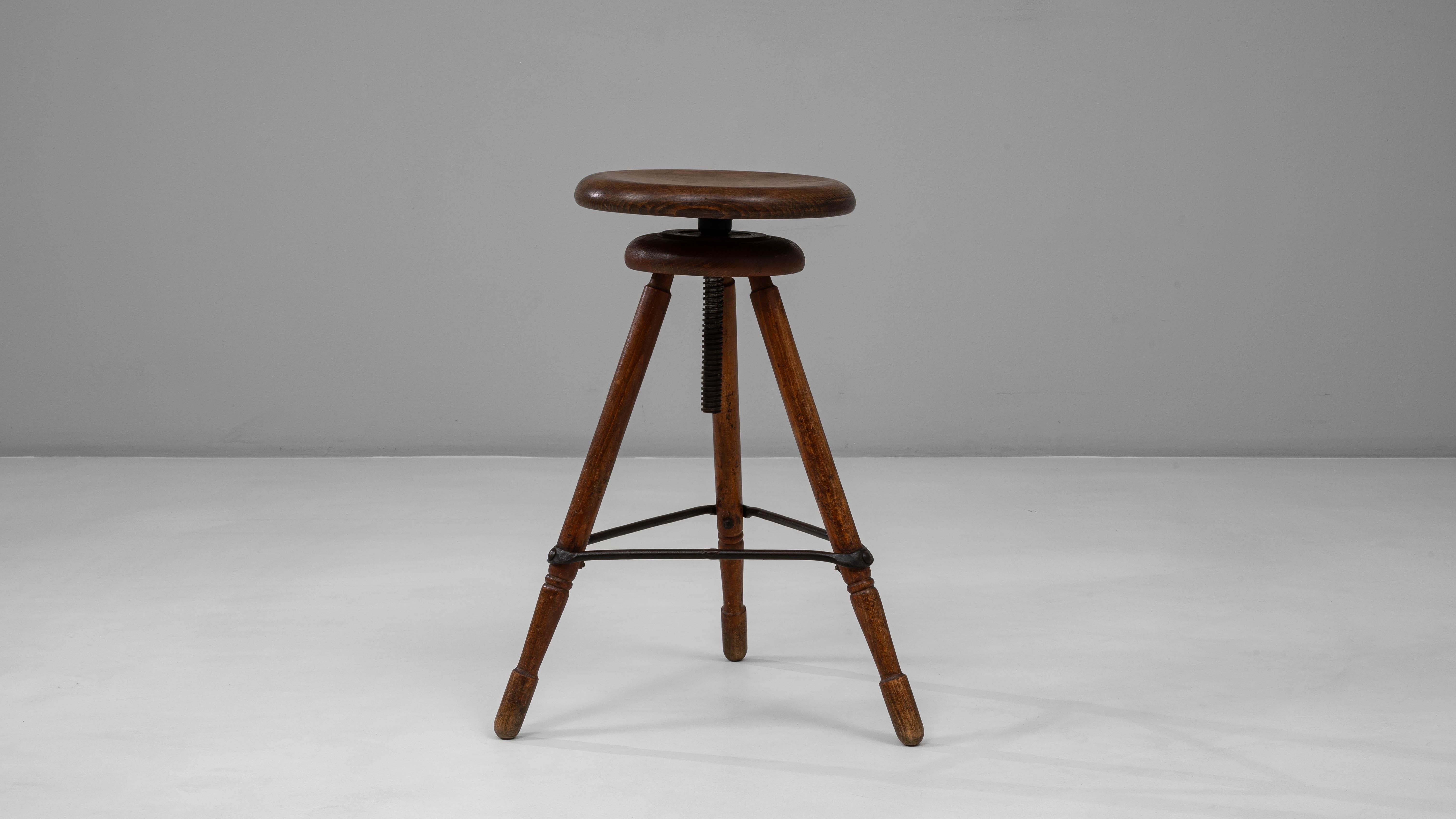1920s French Adjustable Swivel Stool With Tripod Base For Sale 5