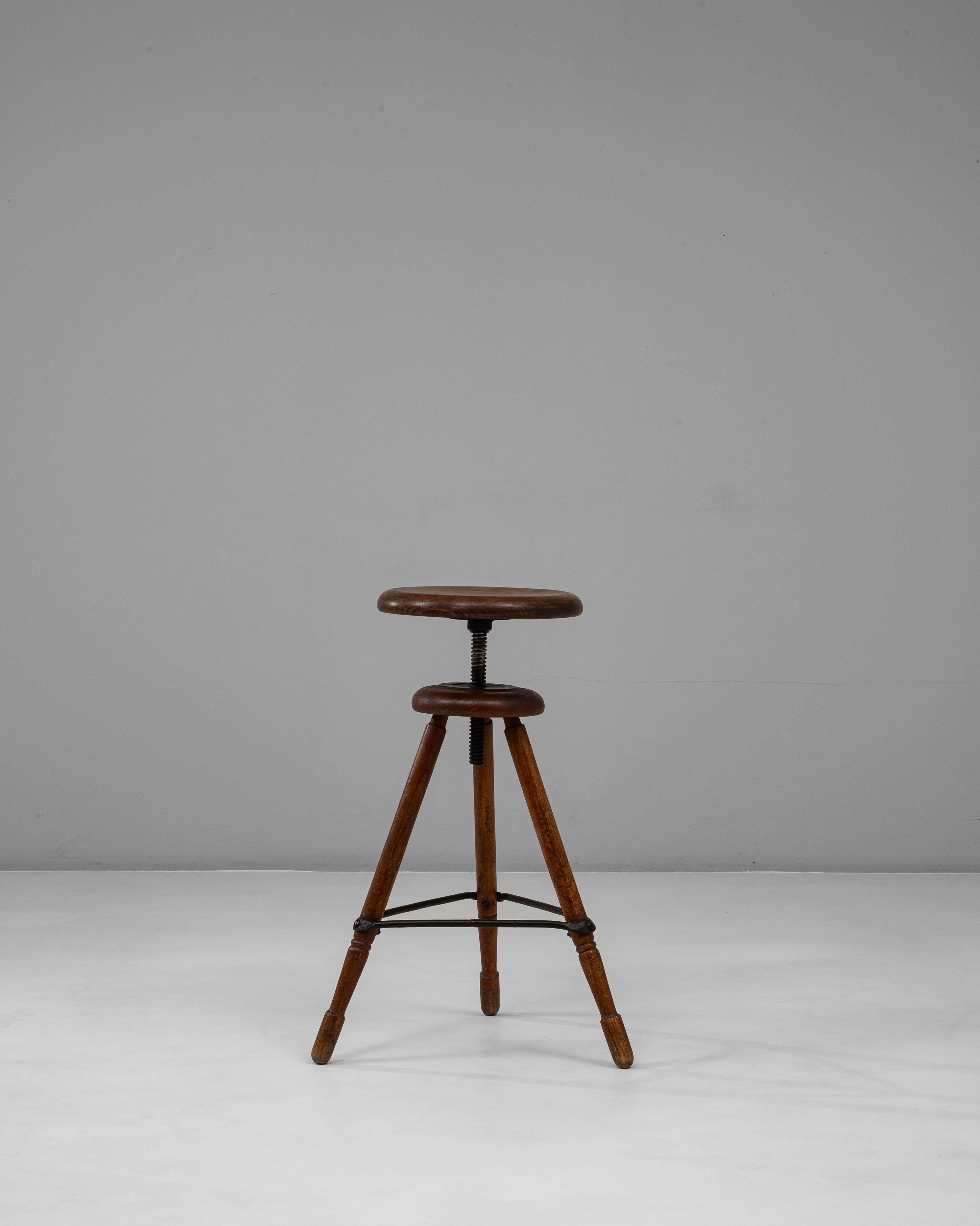 Wood 1920s French Adjustable Swivel Stool With Tripod Base For Sale