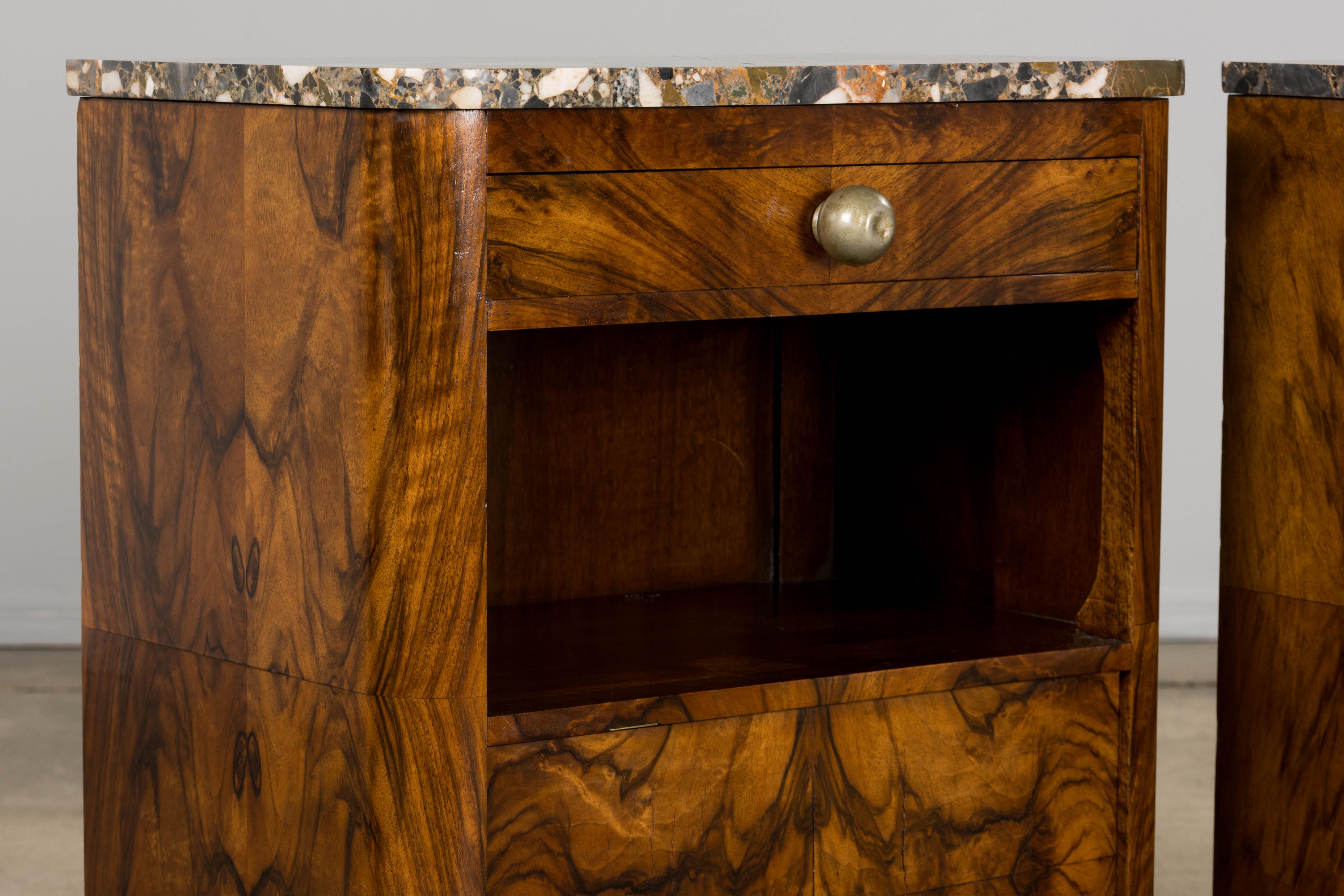 1920s French Art Deco Burl Walnut Nightstands or Side Tables W/ Marble  - A Pair For Sale 4