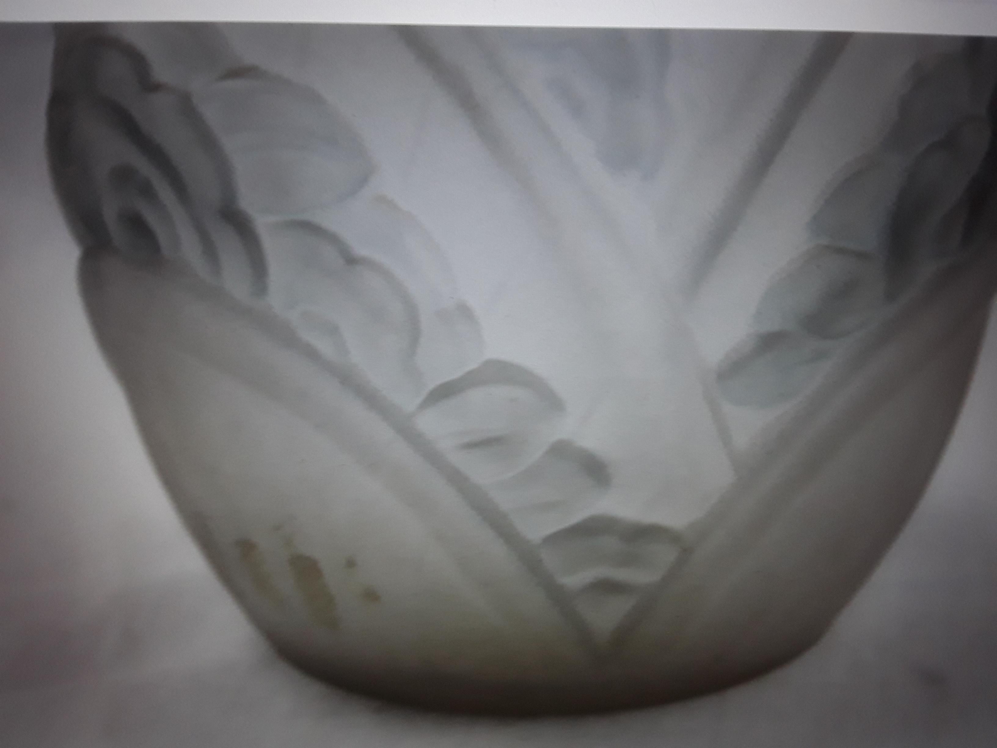 Early 20th Century 1920's French Art Deco Frosted High Relief Table Vase For Sale
