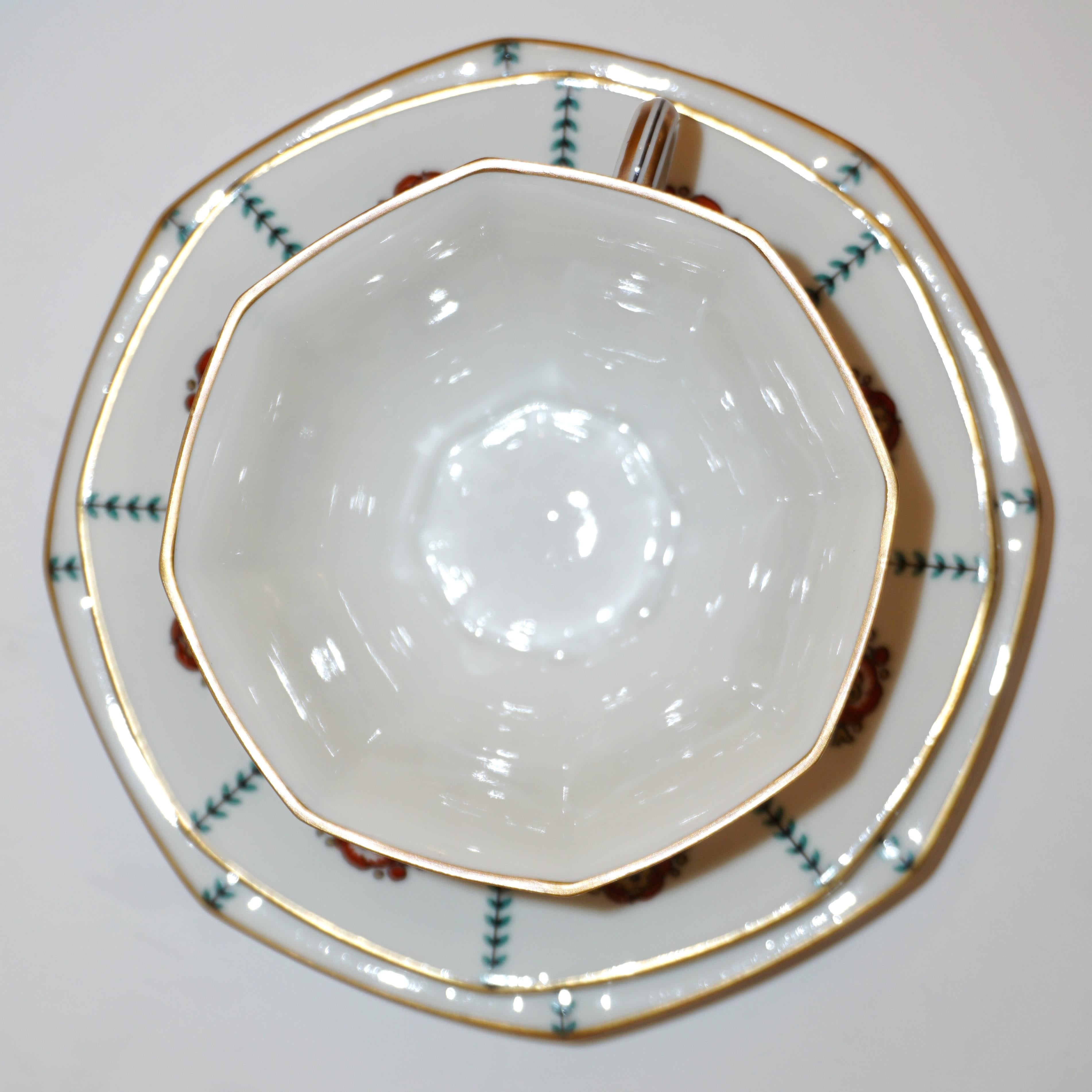 1920s French Art Deco Limoges Porcelain Modern Octagonal Tea / Coffee Set 6