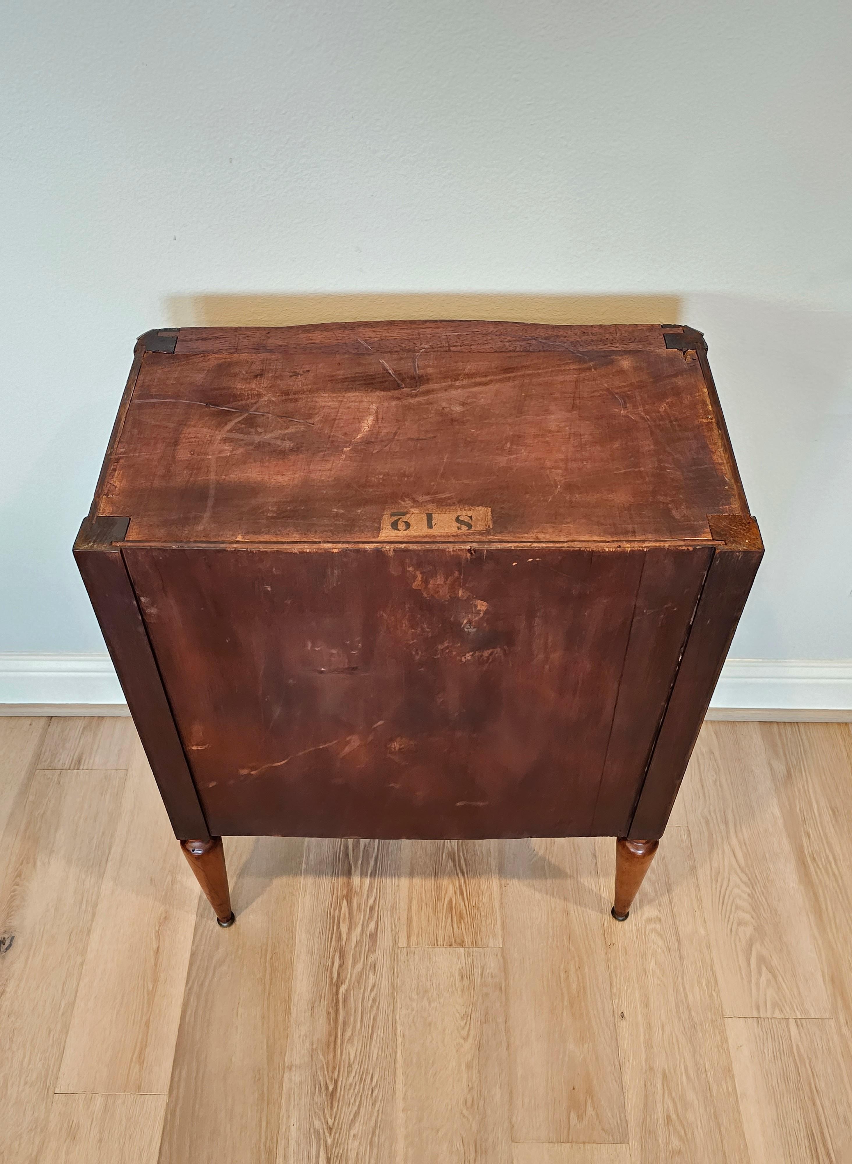1920s French Art Deco Louis XVI Style Mahogany Bedside Cabinet  For Sale 10