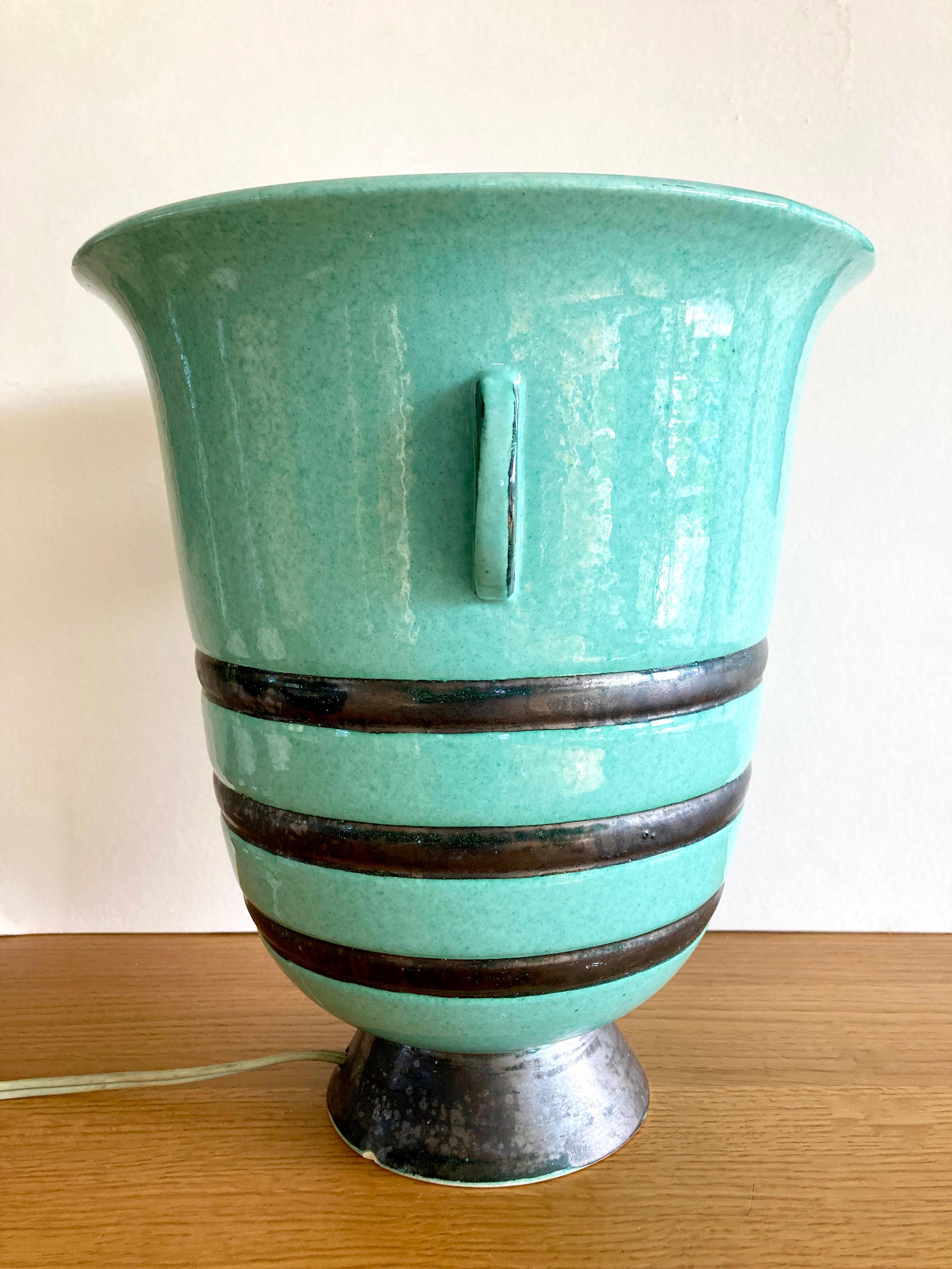 20th Century 1920s French Art Deco Vasque Lamp in Ceramic Signed by Artist Henri Chaumeil For Sale