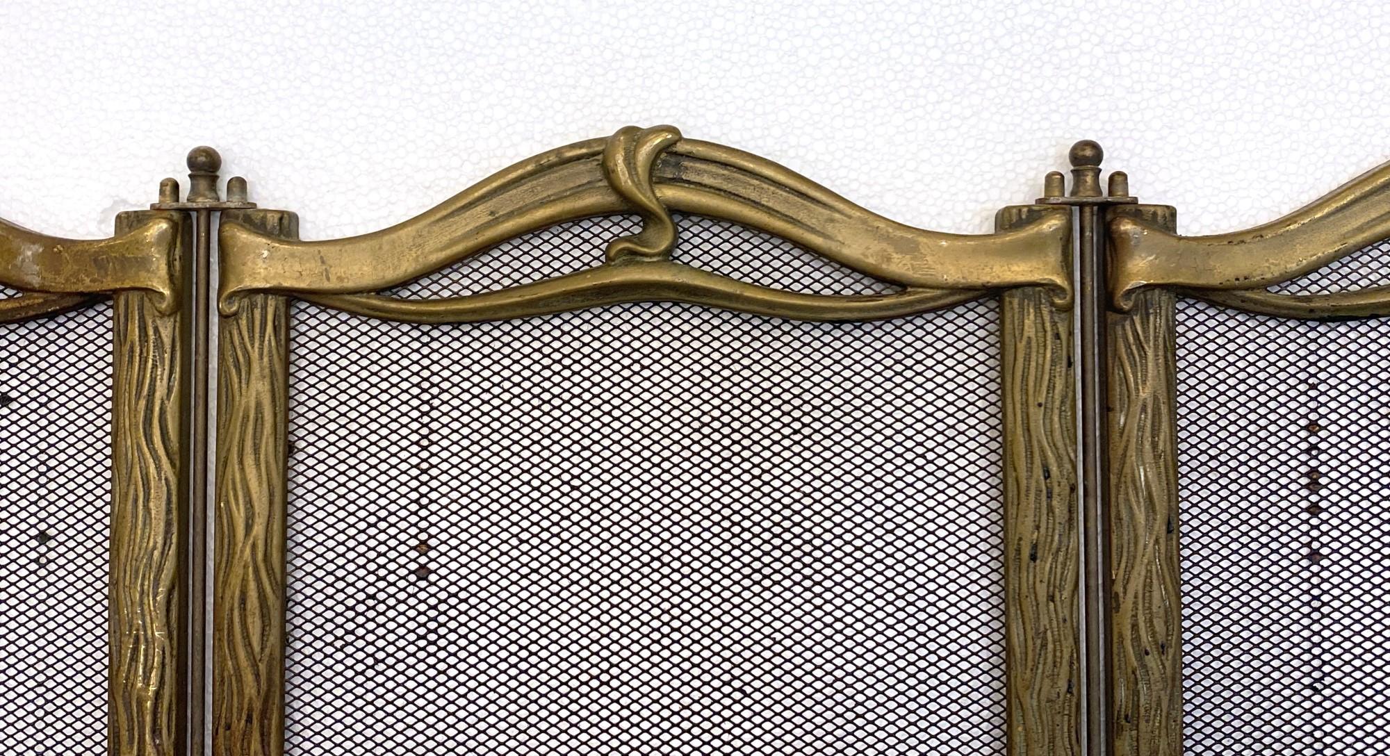 1920s French Art Nouveau 4 Section Steel & Brass Floral Detail Fireplace Screen 1