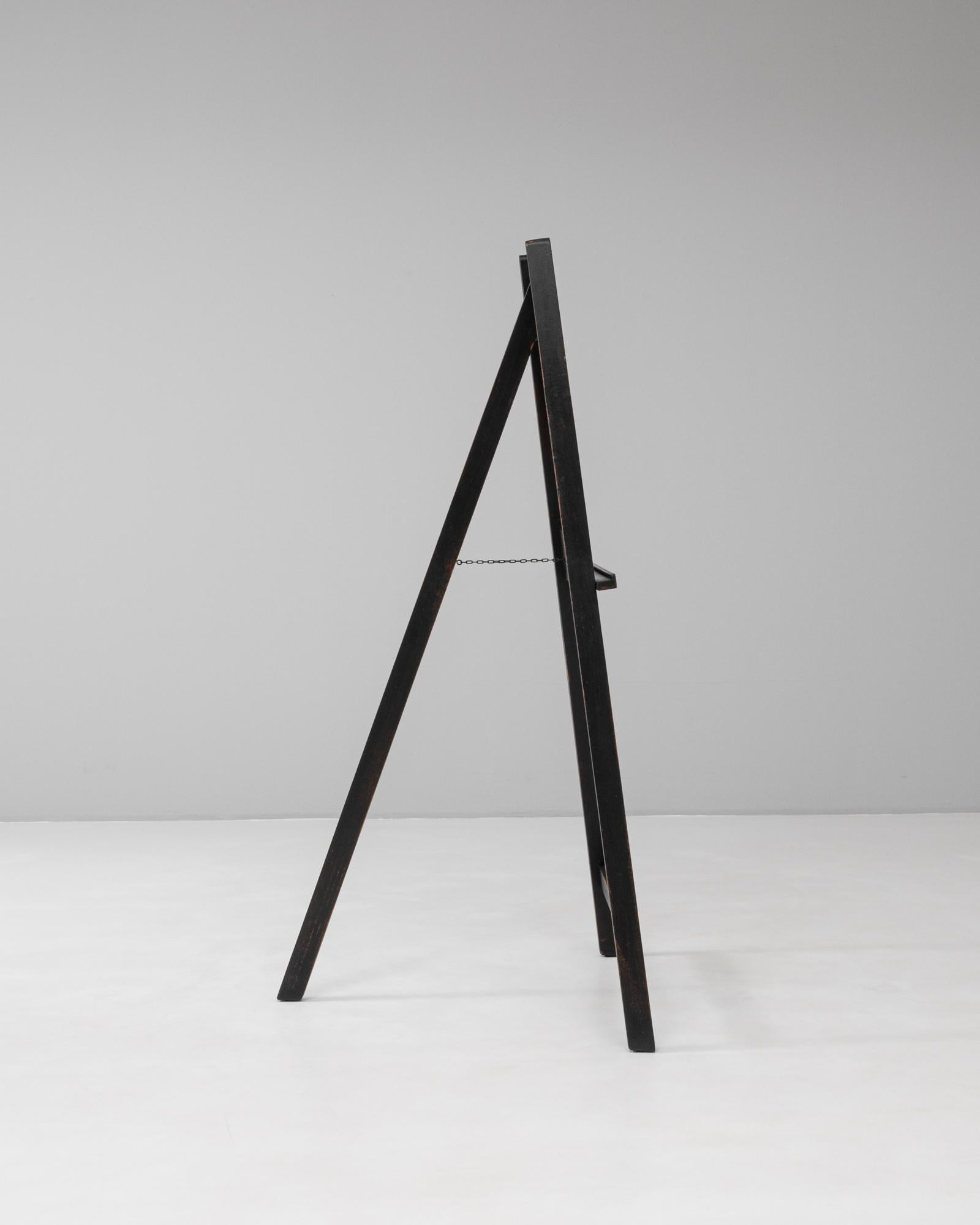 Chevalet en bois d'artiste français des années 1920 Bon état - En vente à High Point, NC