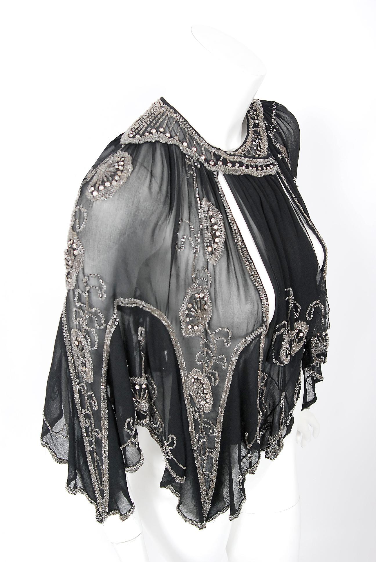 1920's French Beaded Rhinestone Floral Motif Black Chiffon Scalloped Capelet In Good Condition In Beverly Hills, CA