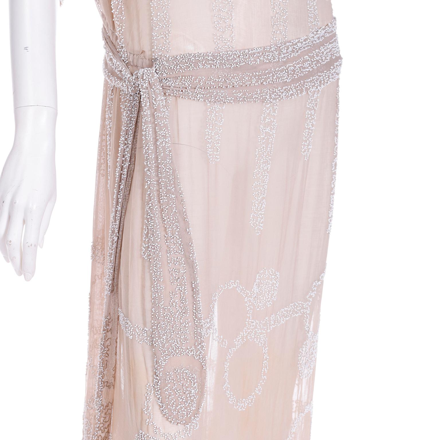 1920s French Beaded Sand Nude Silk Flapper Dress with Attached Fabric Belt For Sale 5