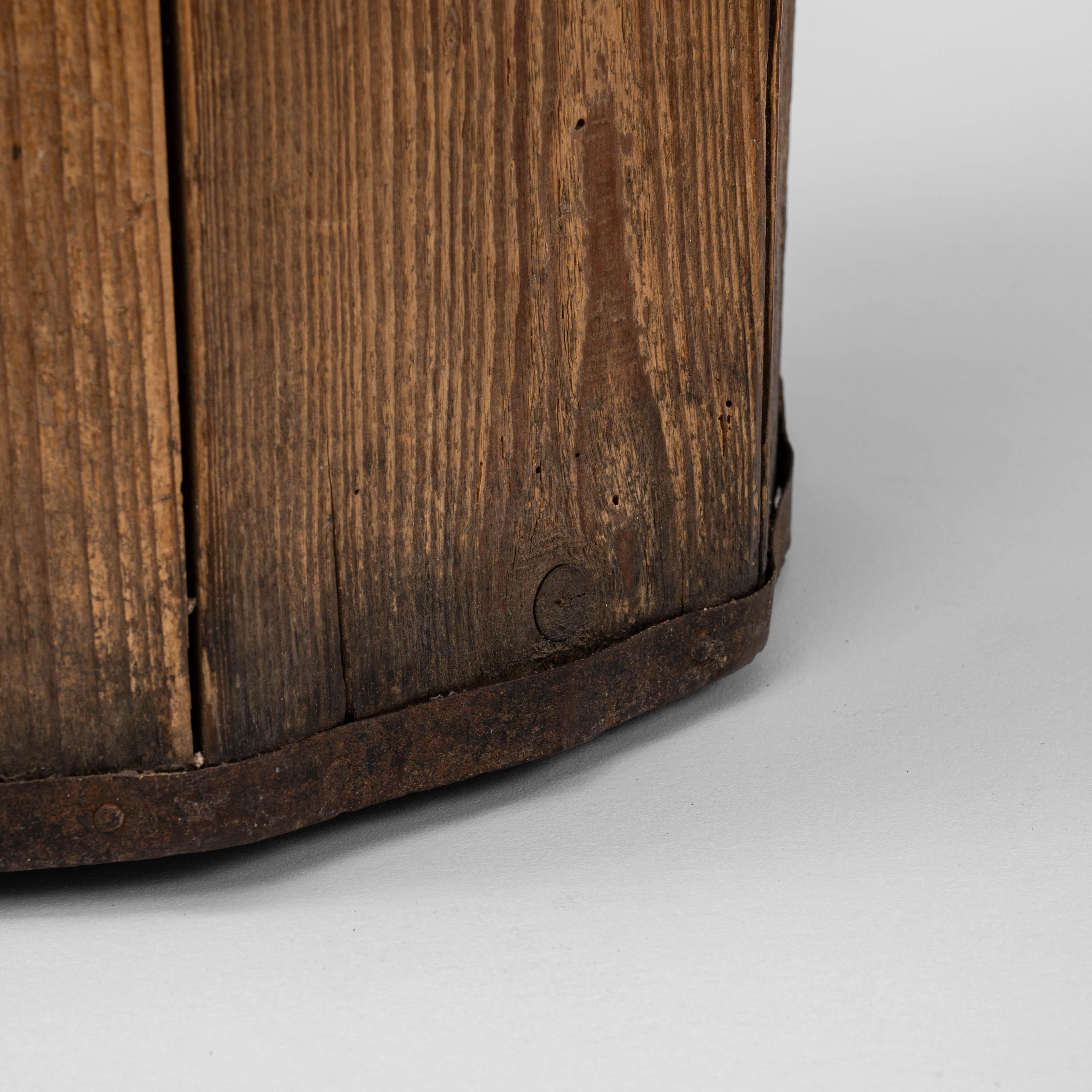 1920er Jahre Französisch Flasche in Holzkiste im Angebot 4