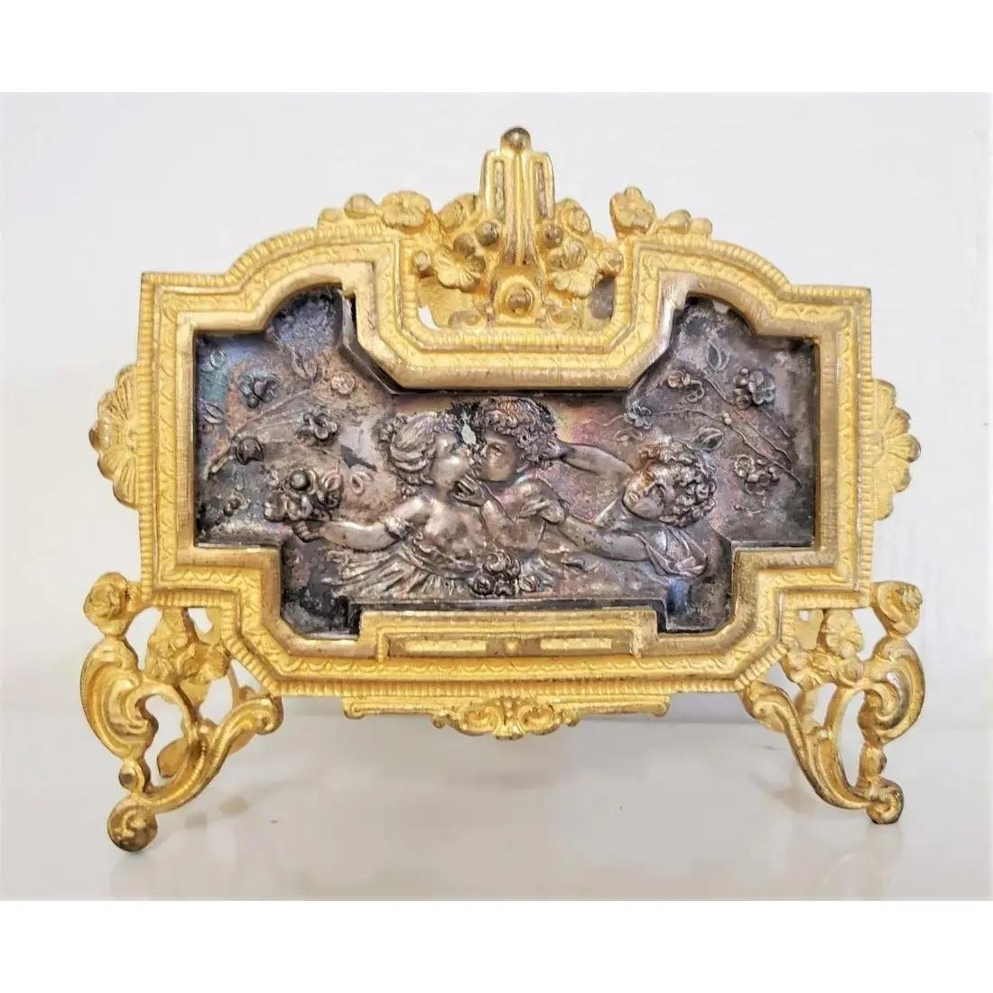 French Bronze Candle Stick holder, napkin Holder and Candle Holder Set.

Candle Holder measures approx - 6 x 3.5 x 3 high 
Napkin Holder wight handle Measures approx.- 6 x 3.5 x 3.5 high
Napkin holder measures approx - 5 x 1.25 x 4