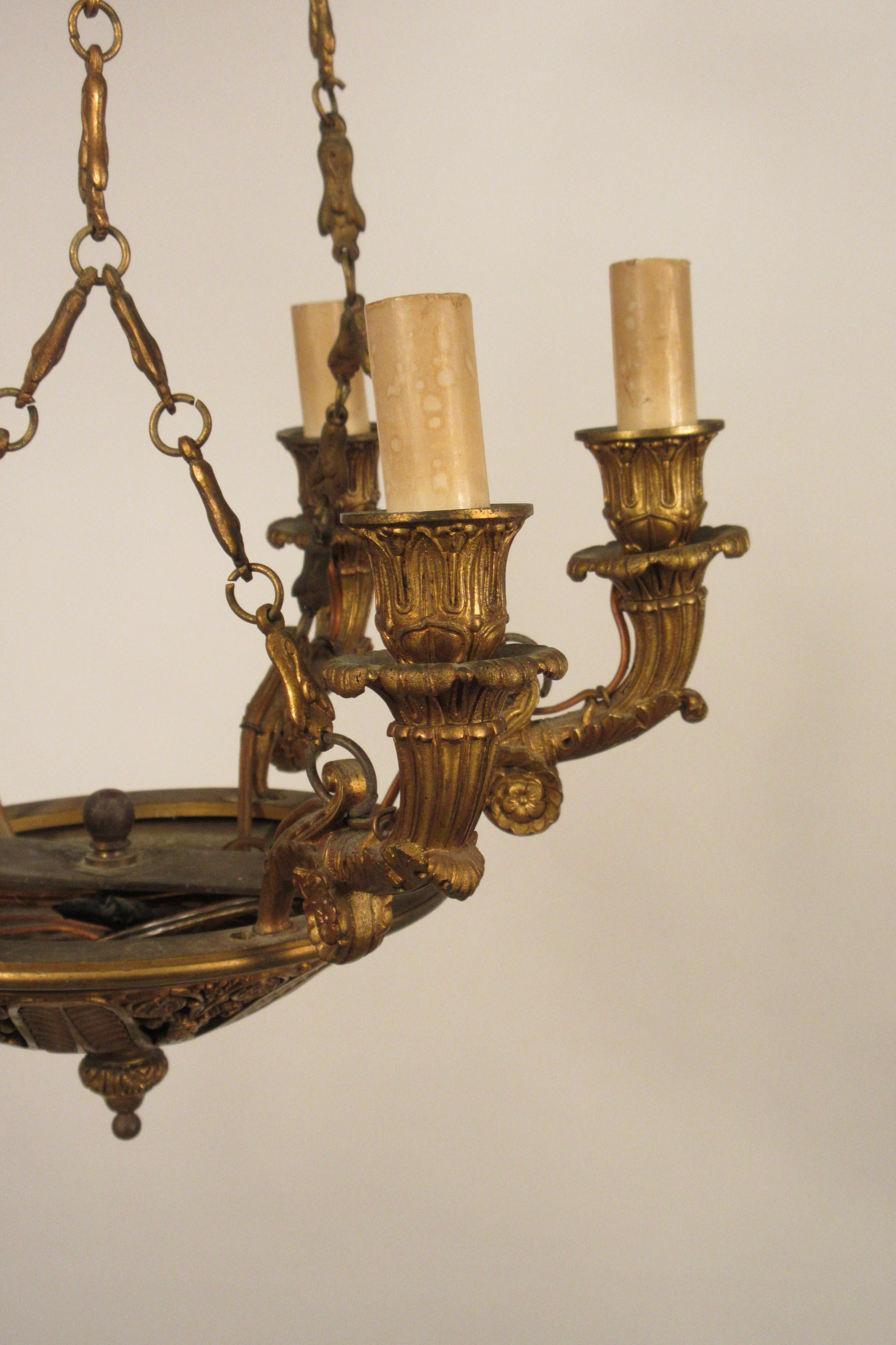 1920s French Bronze Small Classical Chandelier For Sale 2