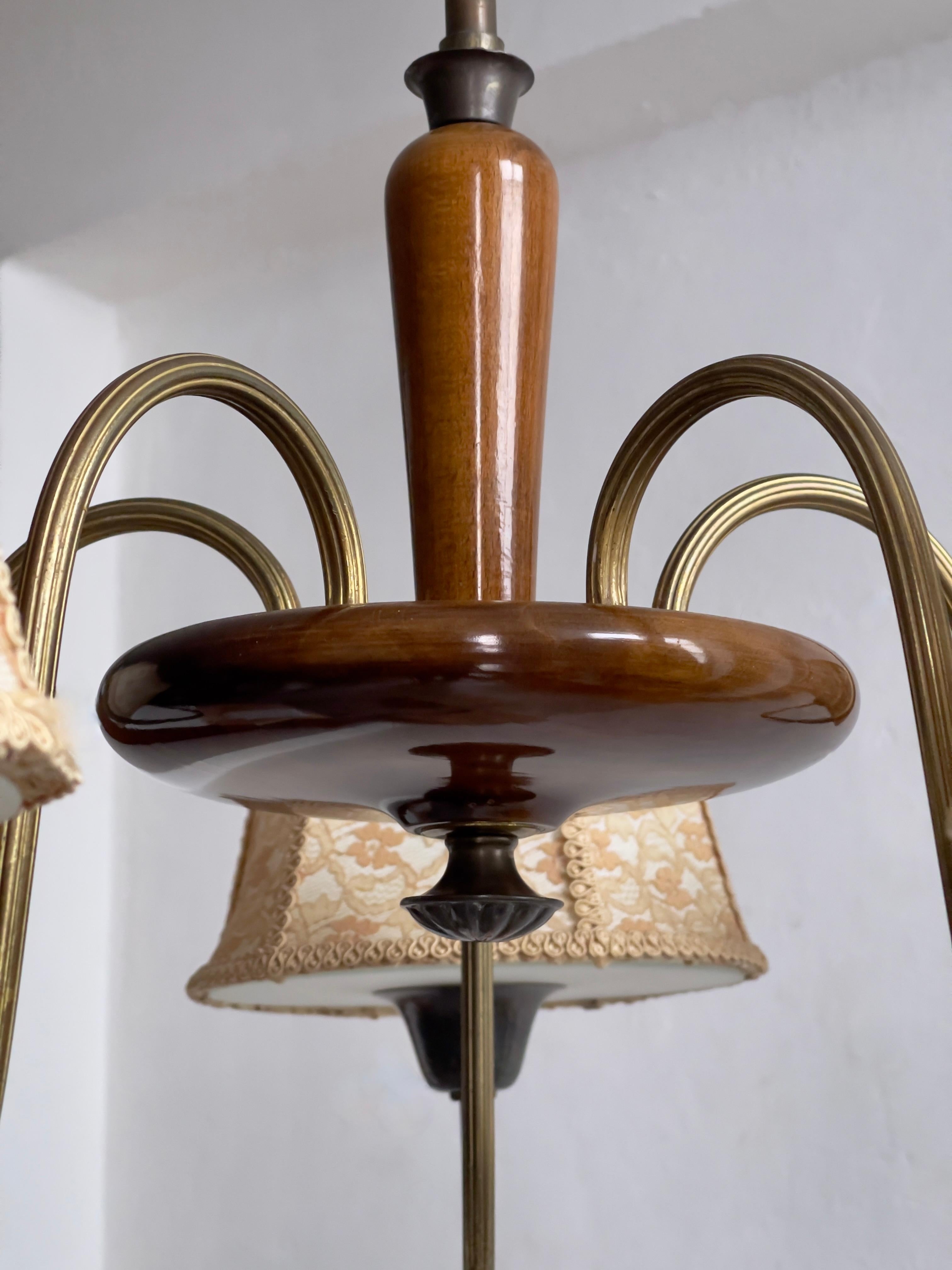1920s French Chandelier in lacquered wood, bronze, brass and frosted glass. In Good Condition For Sale In København K, 84