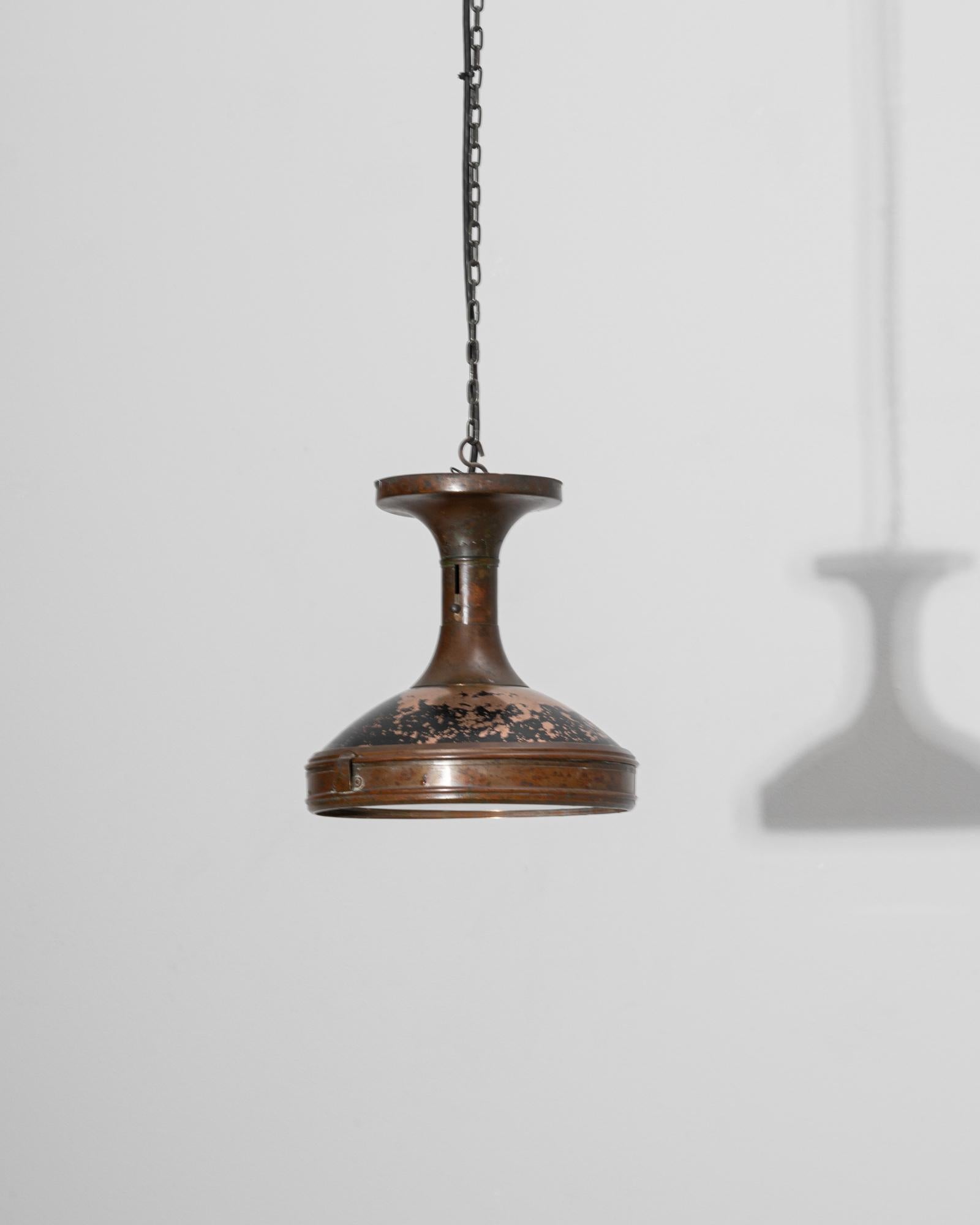 Lámpara colgante industrial francesa de cobre de los años 20 Cobre en venta