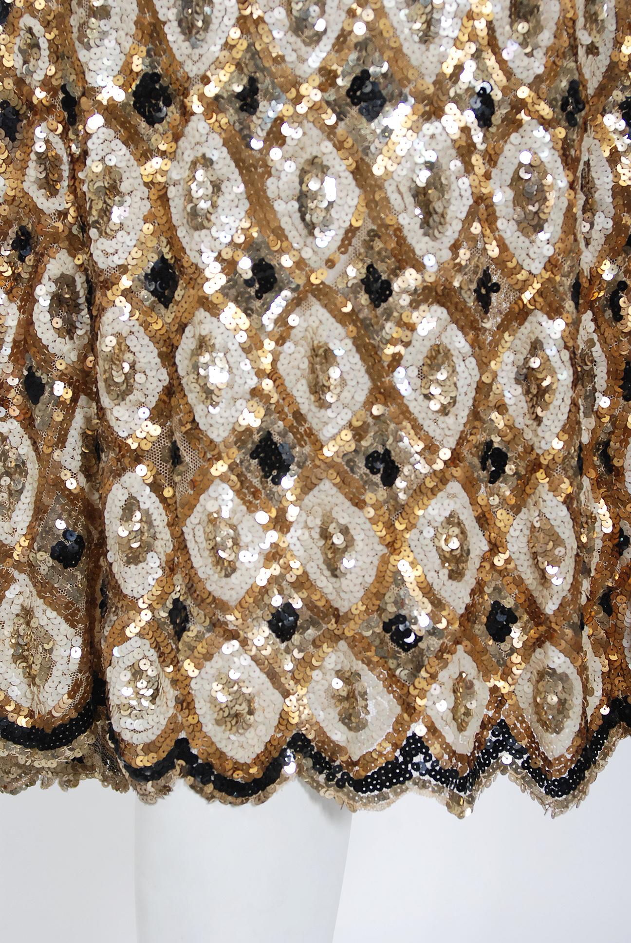Women's 1920's French Couture Gold & Black Art-Deco Sequin Scalloped Flapper Dress 