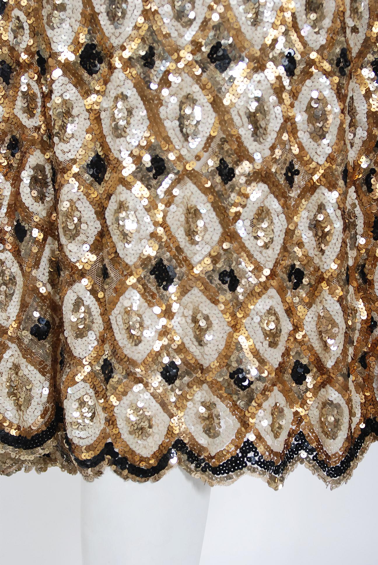 Women's 1920's French Couture Gold & Black Art-Deco Sequin Scalloped Flapper Dress