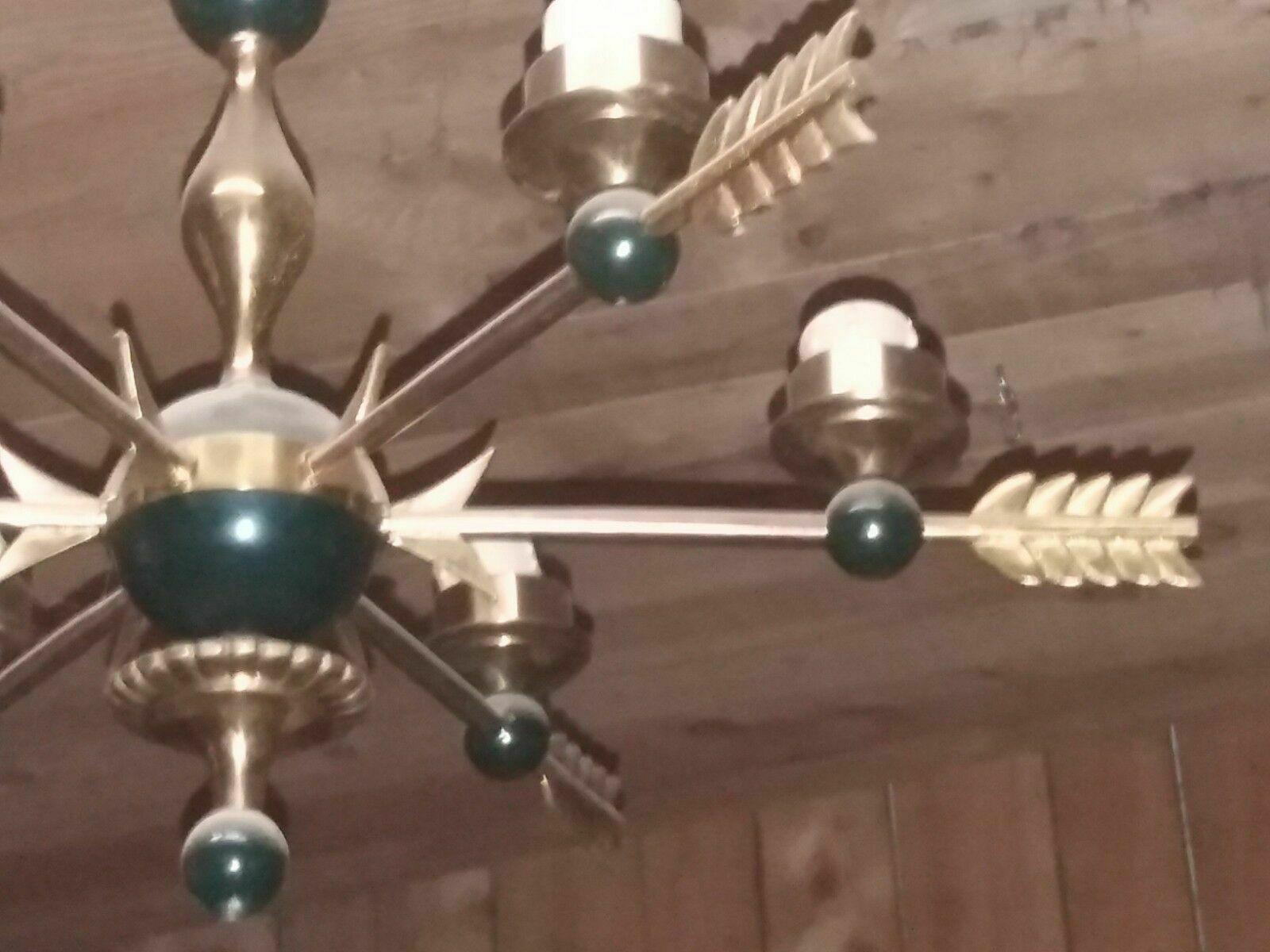 Francese Lampadario francese impero/art déco degli anni '20 in bronzo dorato e patinato Bagues in vendita