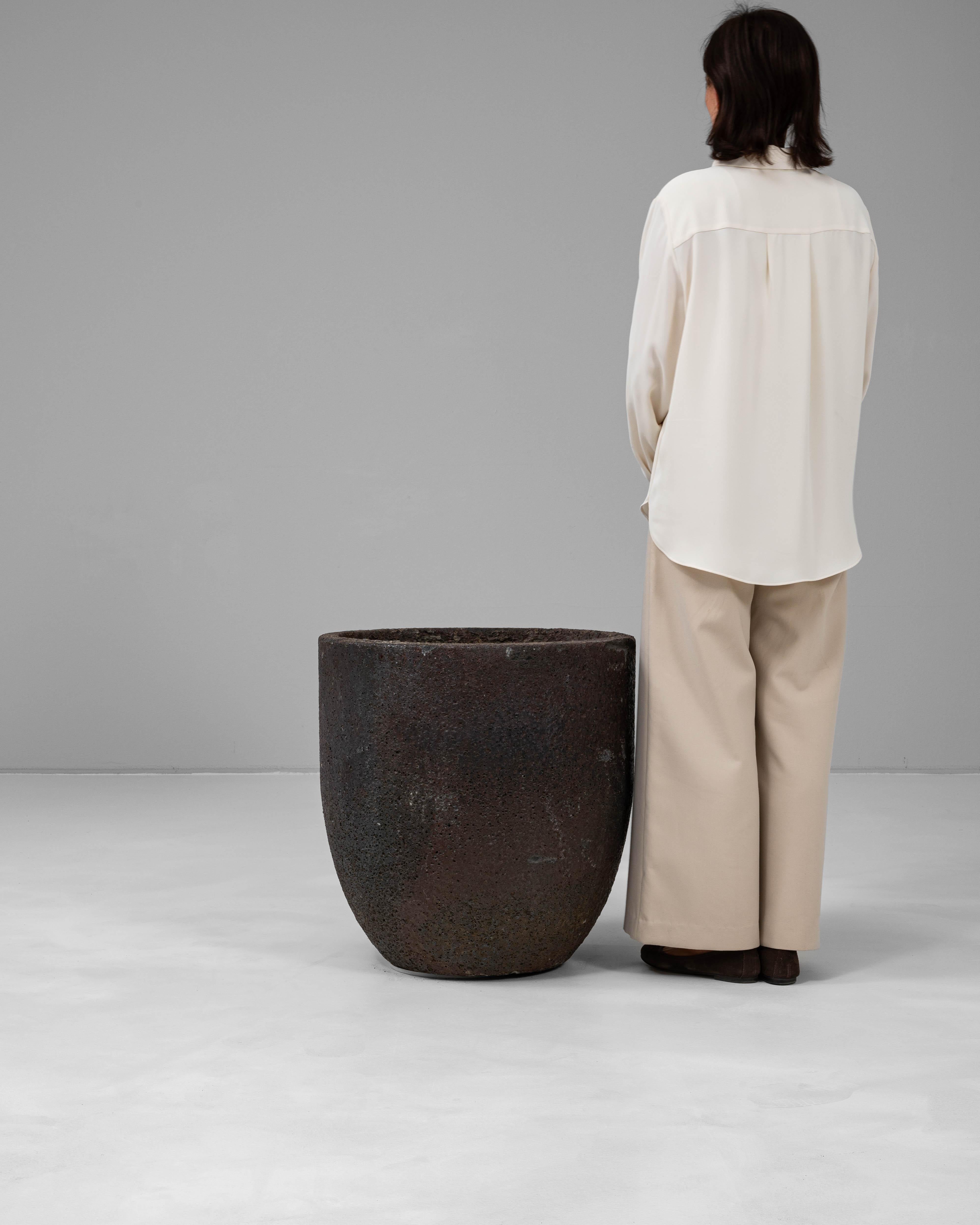 1920s French Foundry Crucible For Sale 1