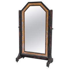 Espejo francés de madera dorada de 1920