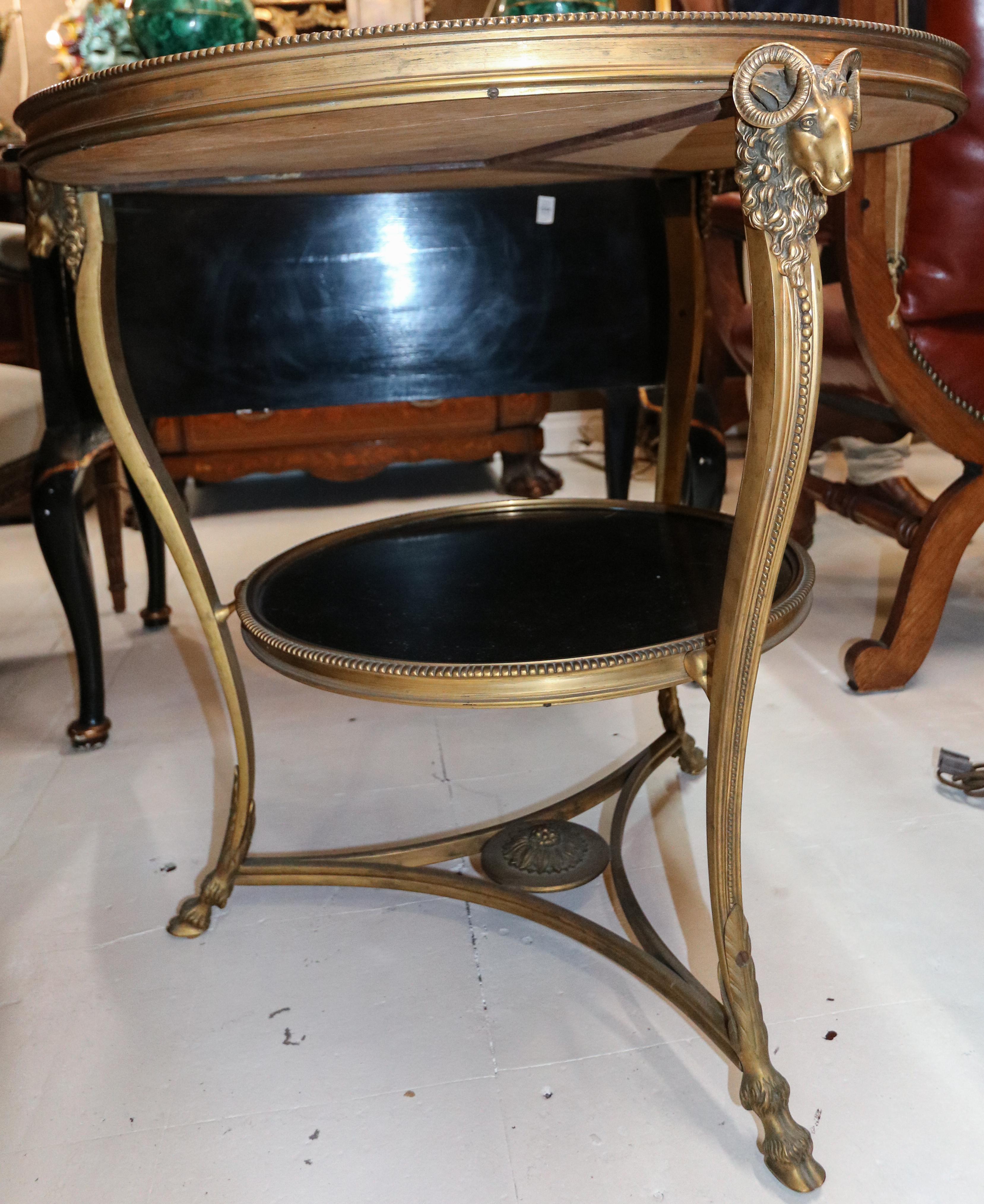 1920s French Gueridon Side Table with Ram's Head Details and Marble Top In Good Condition In Los Angeles, CA