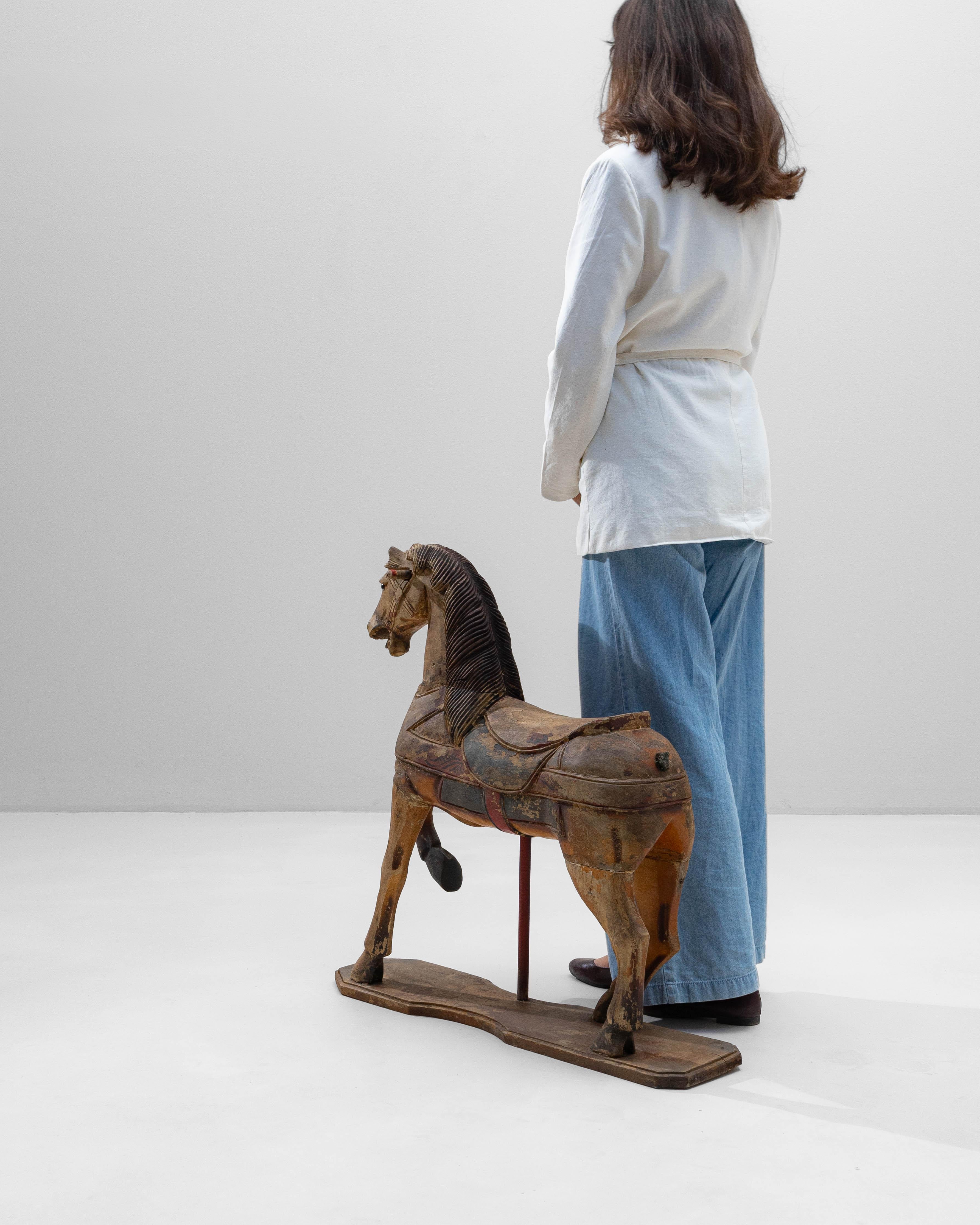 Legno 1920s French Hand-Carved Wooden Carousel Horse in vendita
