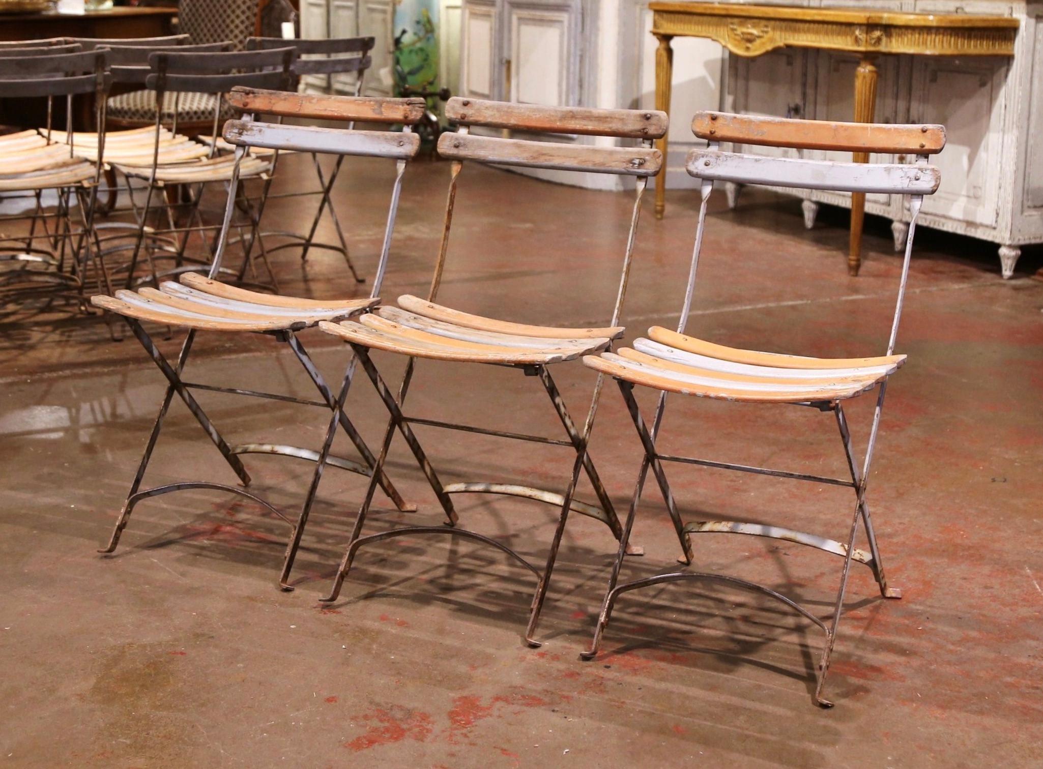 1920s French Iron and Wood Painted Folding Bistrot Chairs, Set of Ten 1