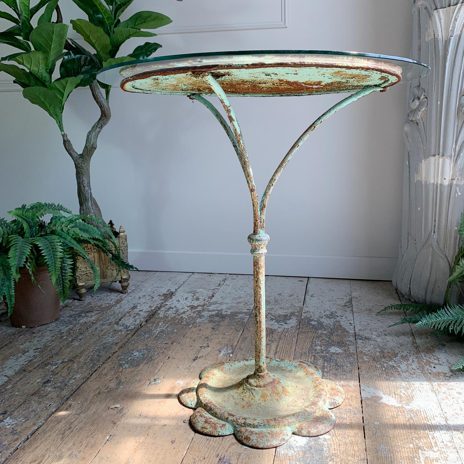 1920’s Green French Iron Bistro Table In Good Condition For Sale In Hastings, GB