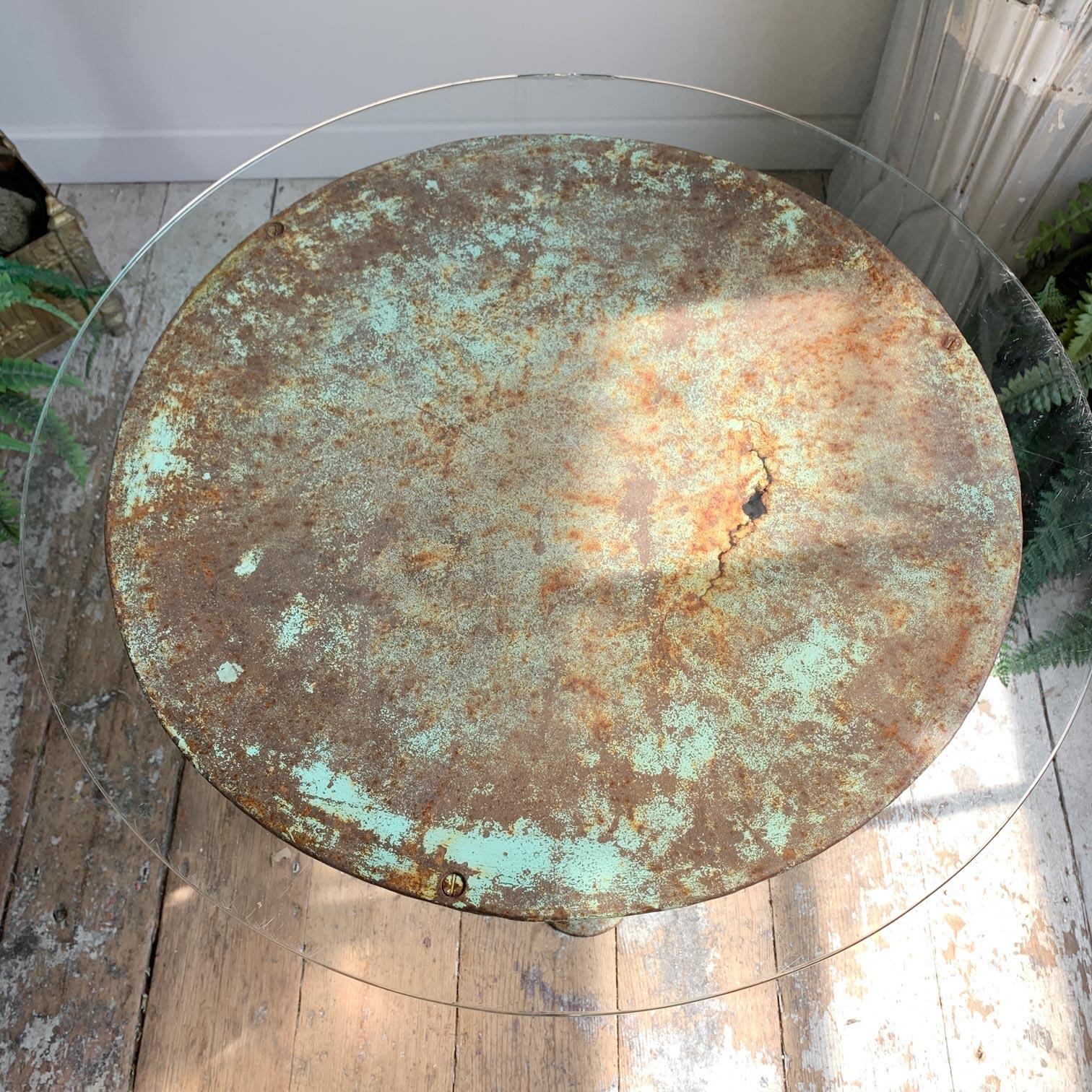 Early 20th Century 1920’s Green French Iron Bistro Table For Sale