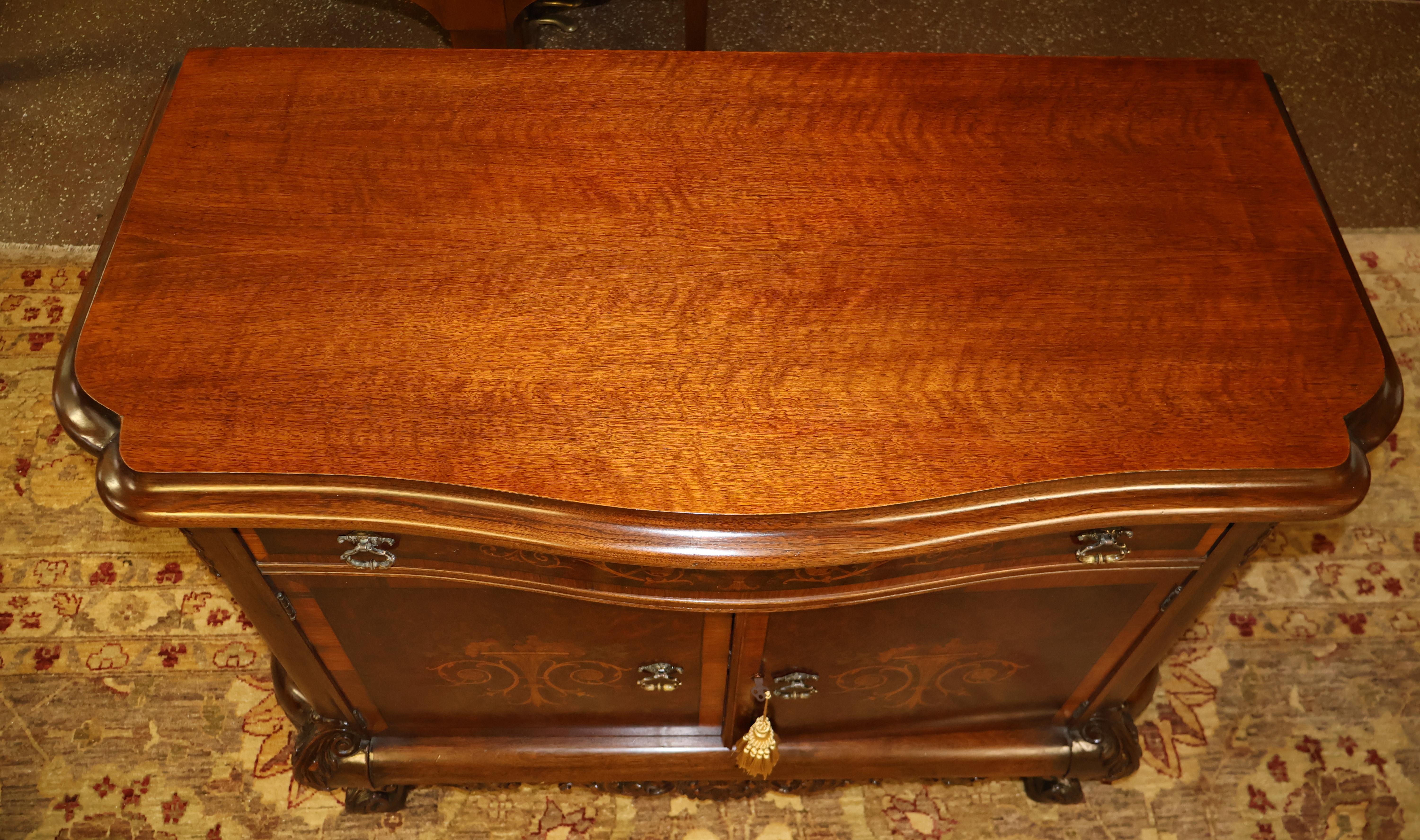 1920's French Louis XV Style Walnut Inlaid Commode Chest Server By Rockford  For Sale 8