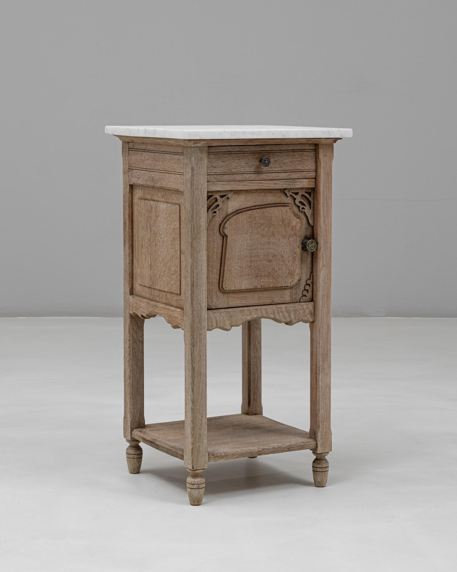 1920s French Louis XVI Oak Bedside Table With Marble Top in vendita 2