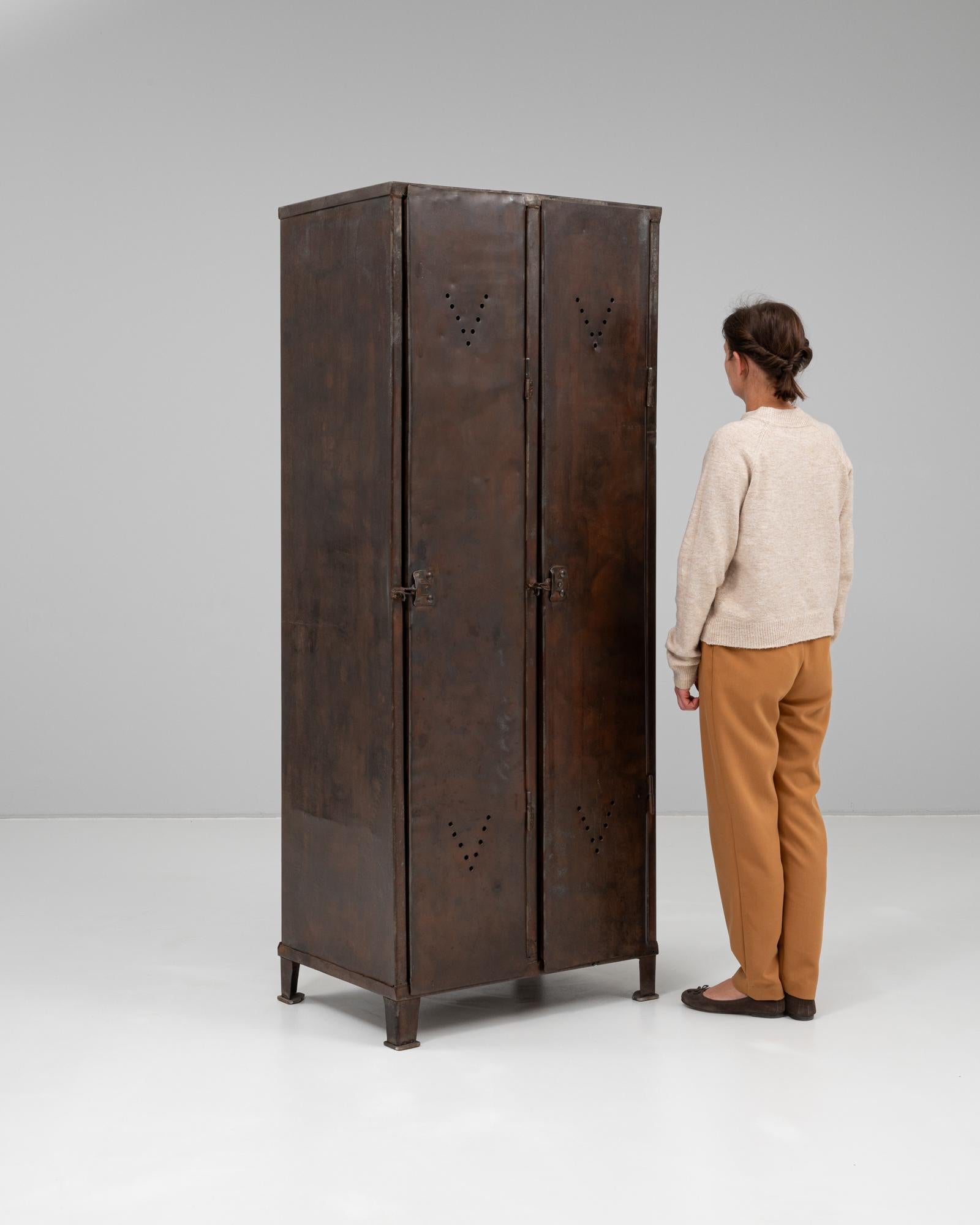 1920s French Metal Cabinet For Sale 3