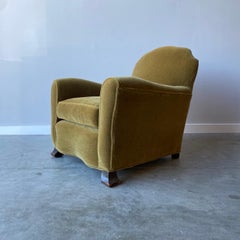 1920s French Mustache Chairs in Mohair, a Pair