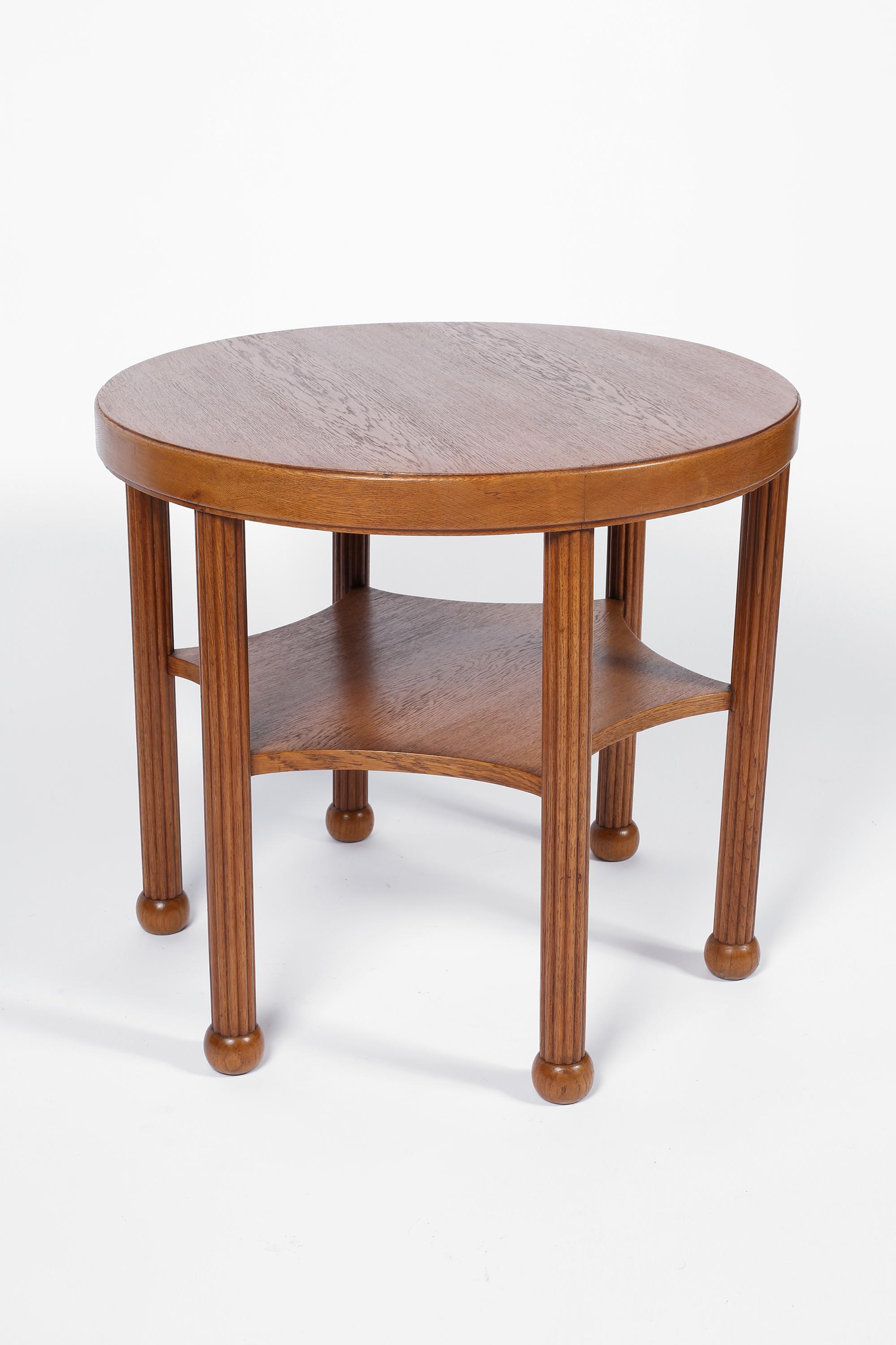 1920s French Oak Occasional Table Early Art Deco In Good Condition In London, GB
