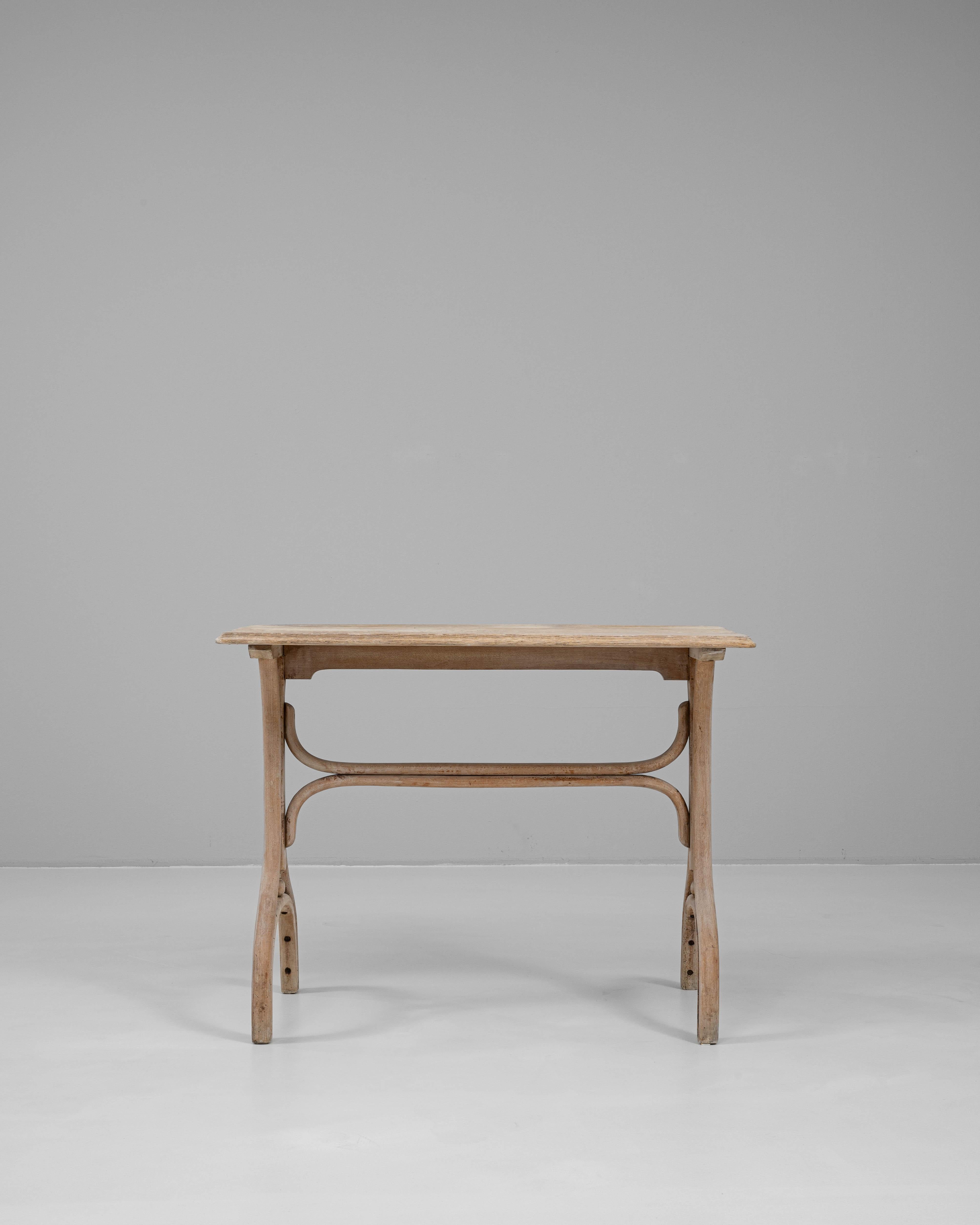 1920s French Oak Side Table Francés en venta