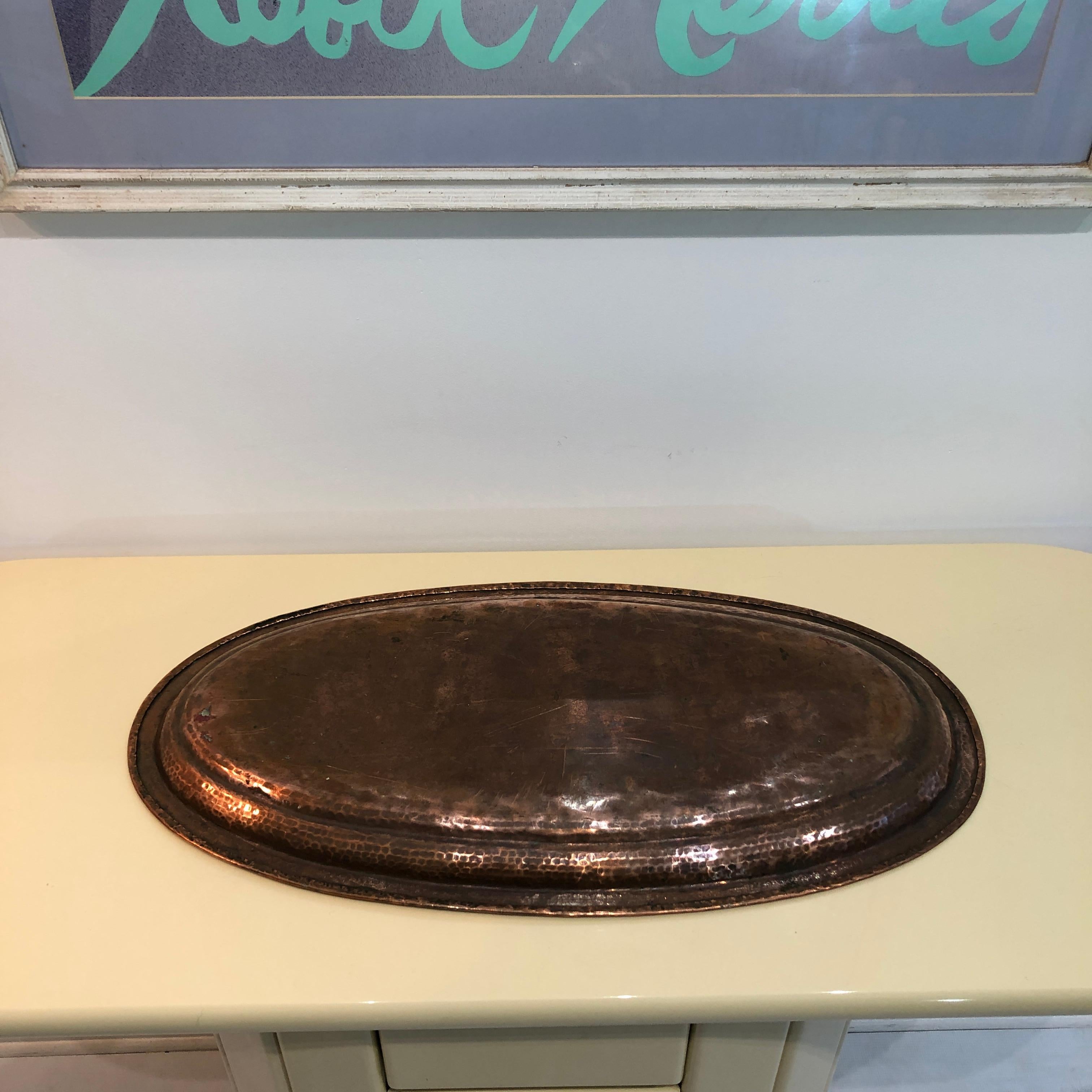 1920s French Oval Hammered Copper Fish Plate Platter Antique Vintage Midcentury For Sale 2