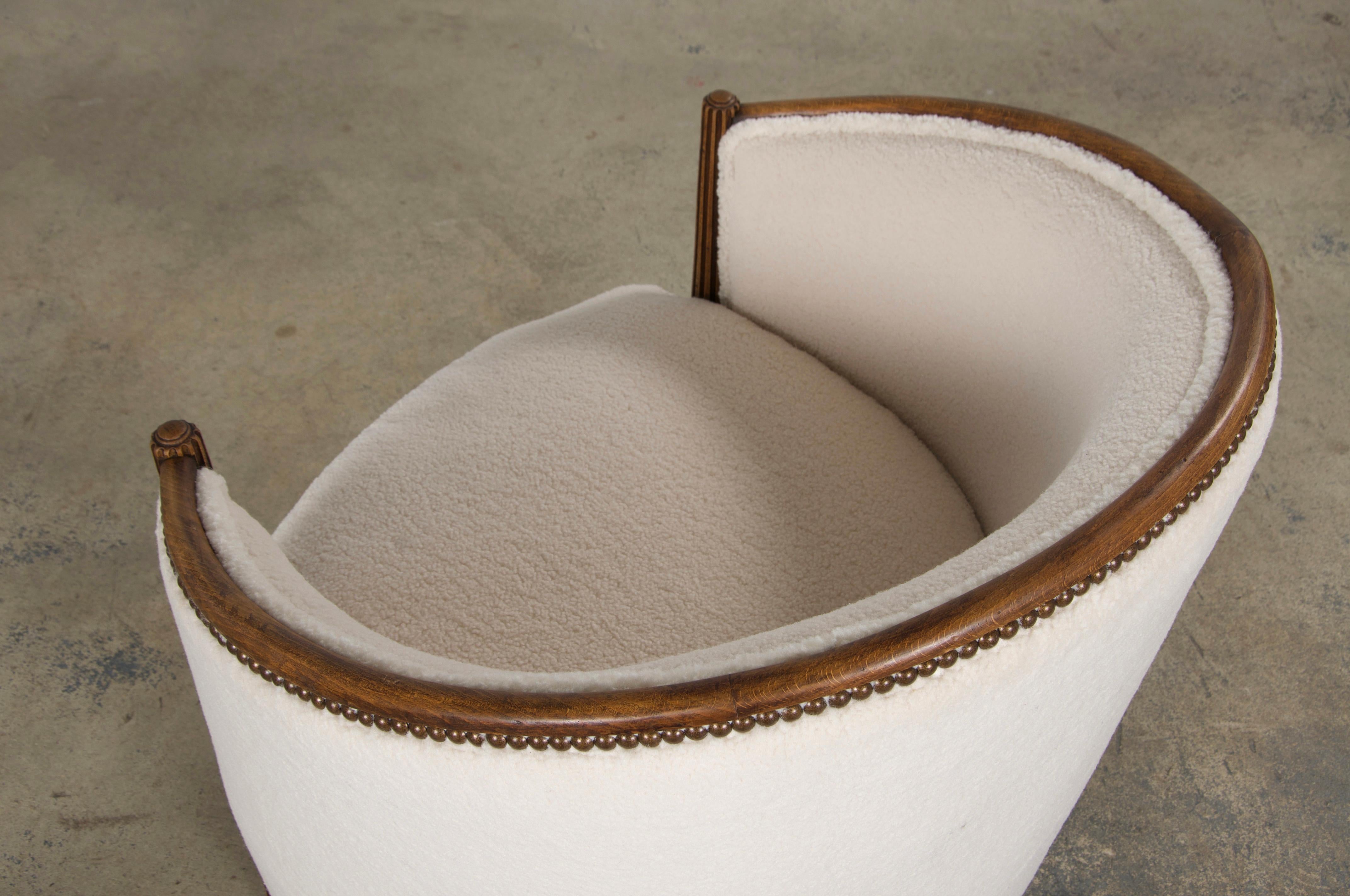 1920s French Parisian Art Deco Maple Tub Armchairs in Cream Boucle - A Pair For Sale 6