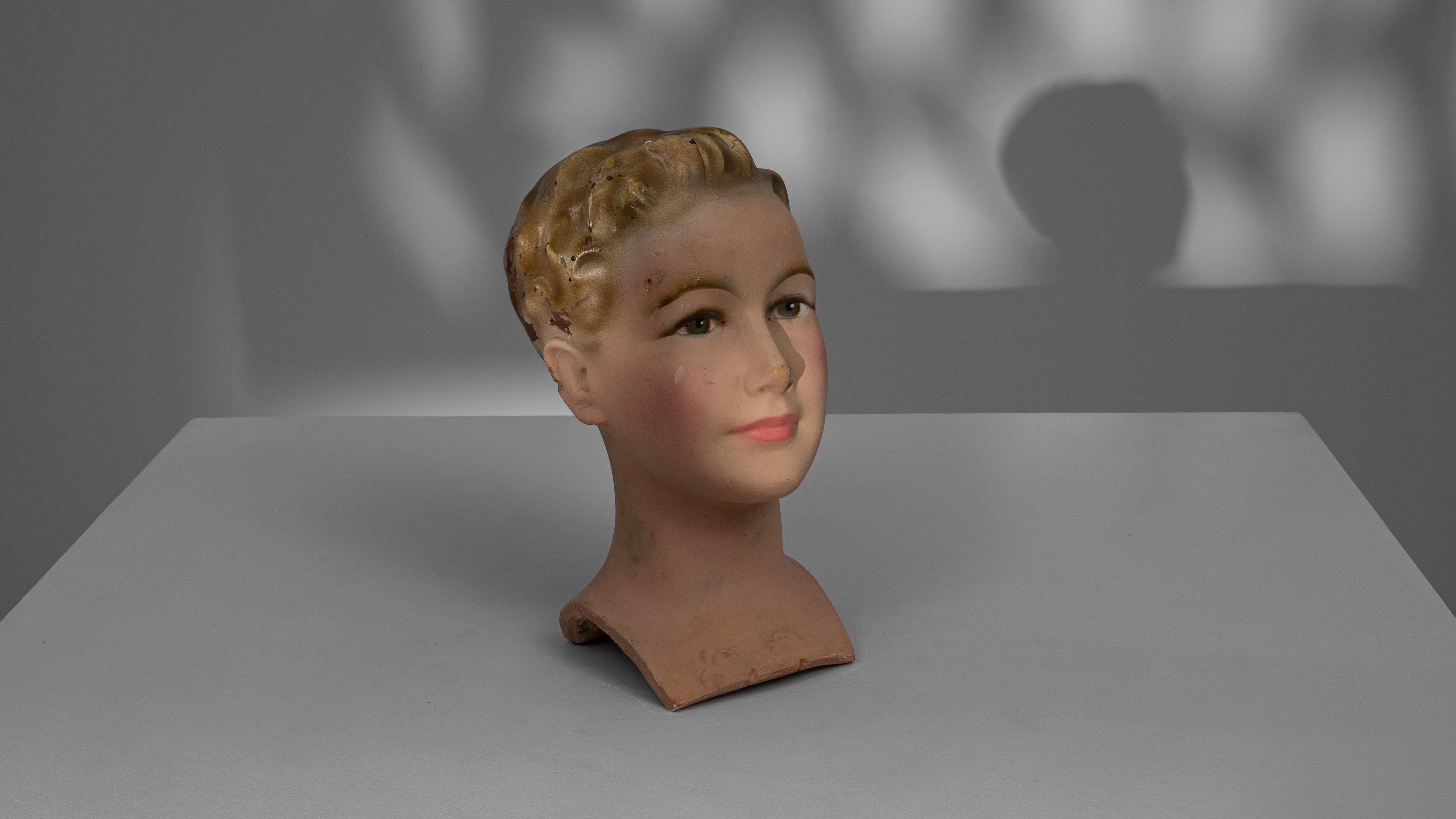 Busto in gesso francese del 1920 in vendita 6