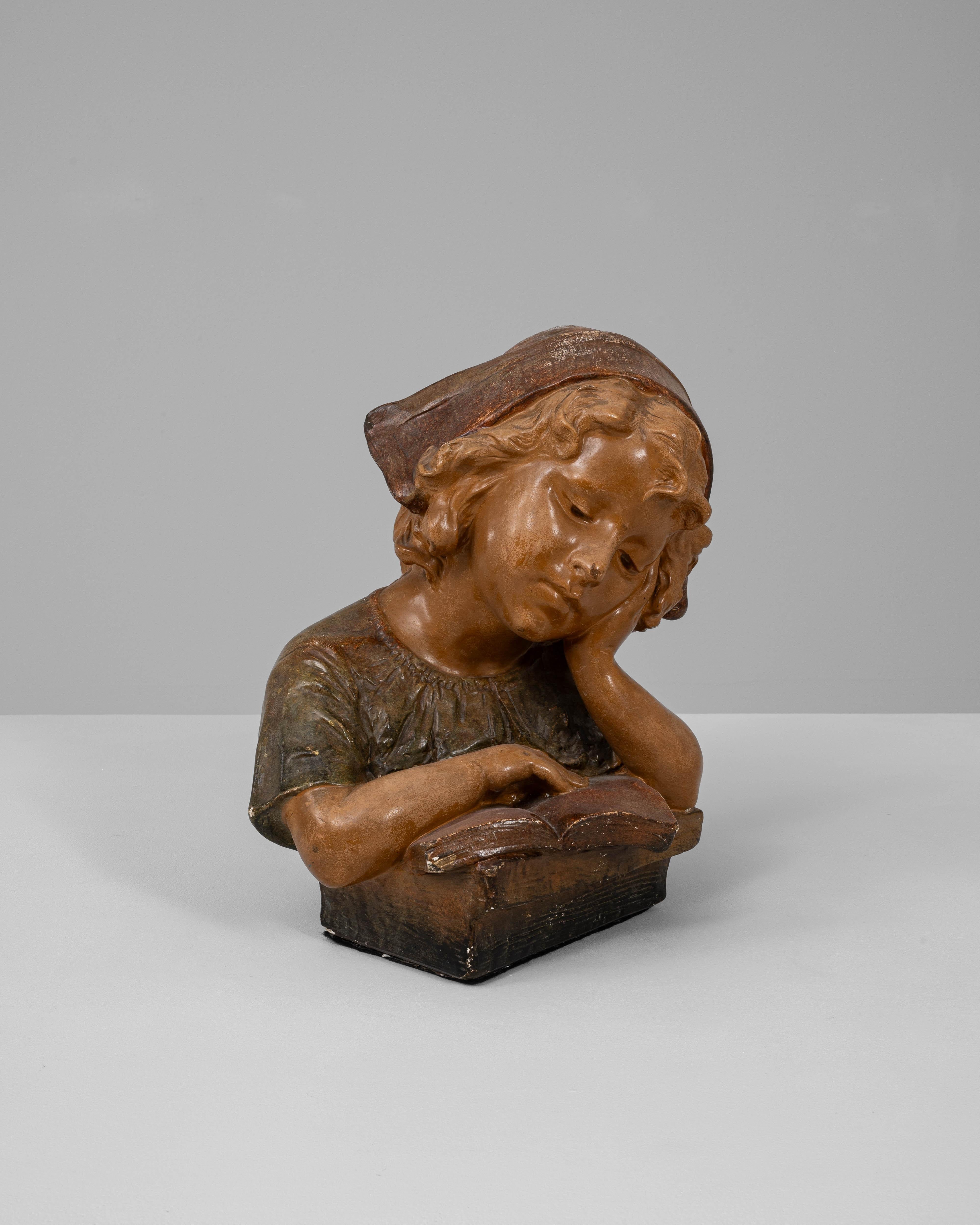 Busto in gesso francese del 1920 In condizioni buone in vendita a High Point, NC