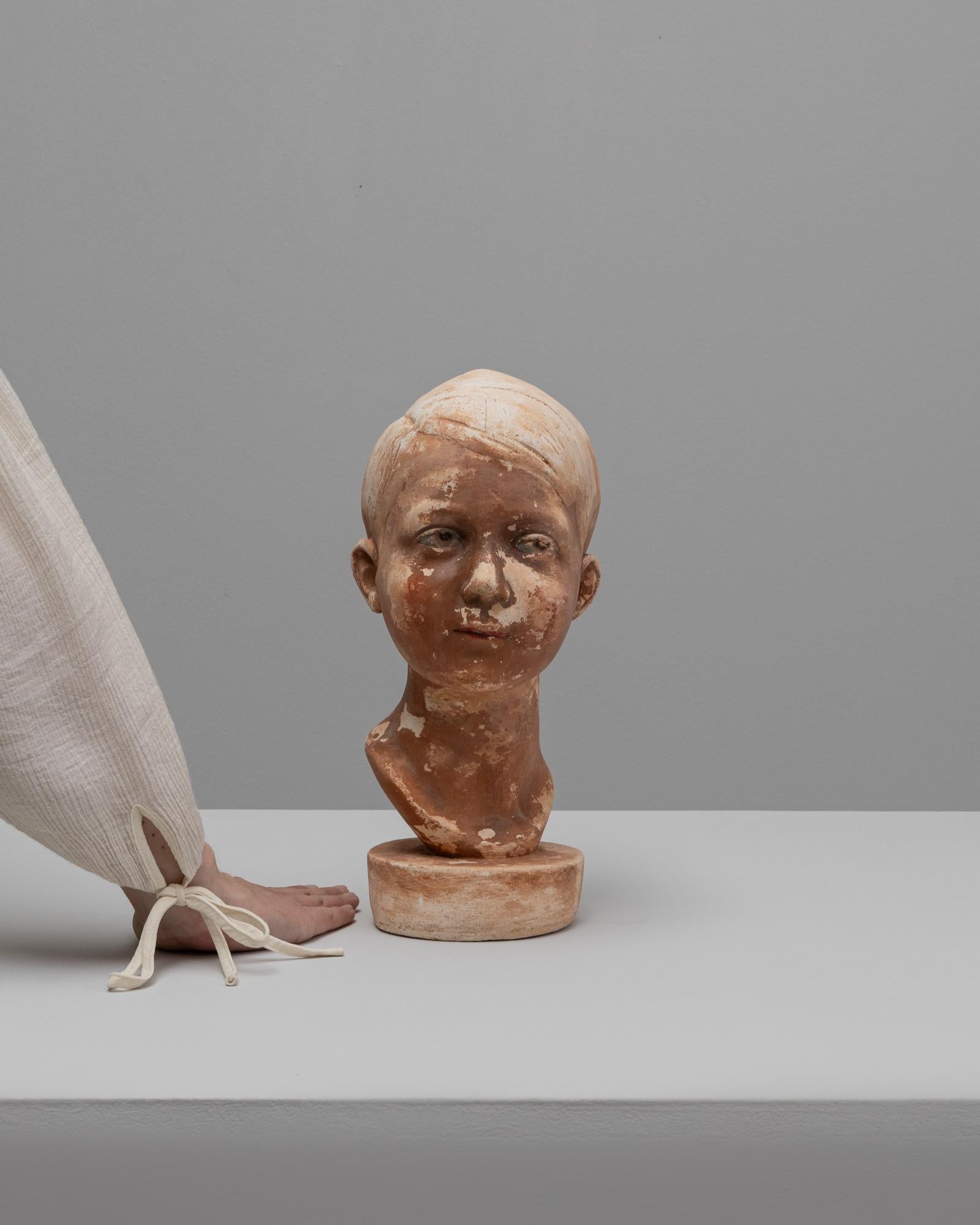 XX secolo Busto in gesso di ragazzo francese degli anni '20 in vendita