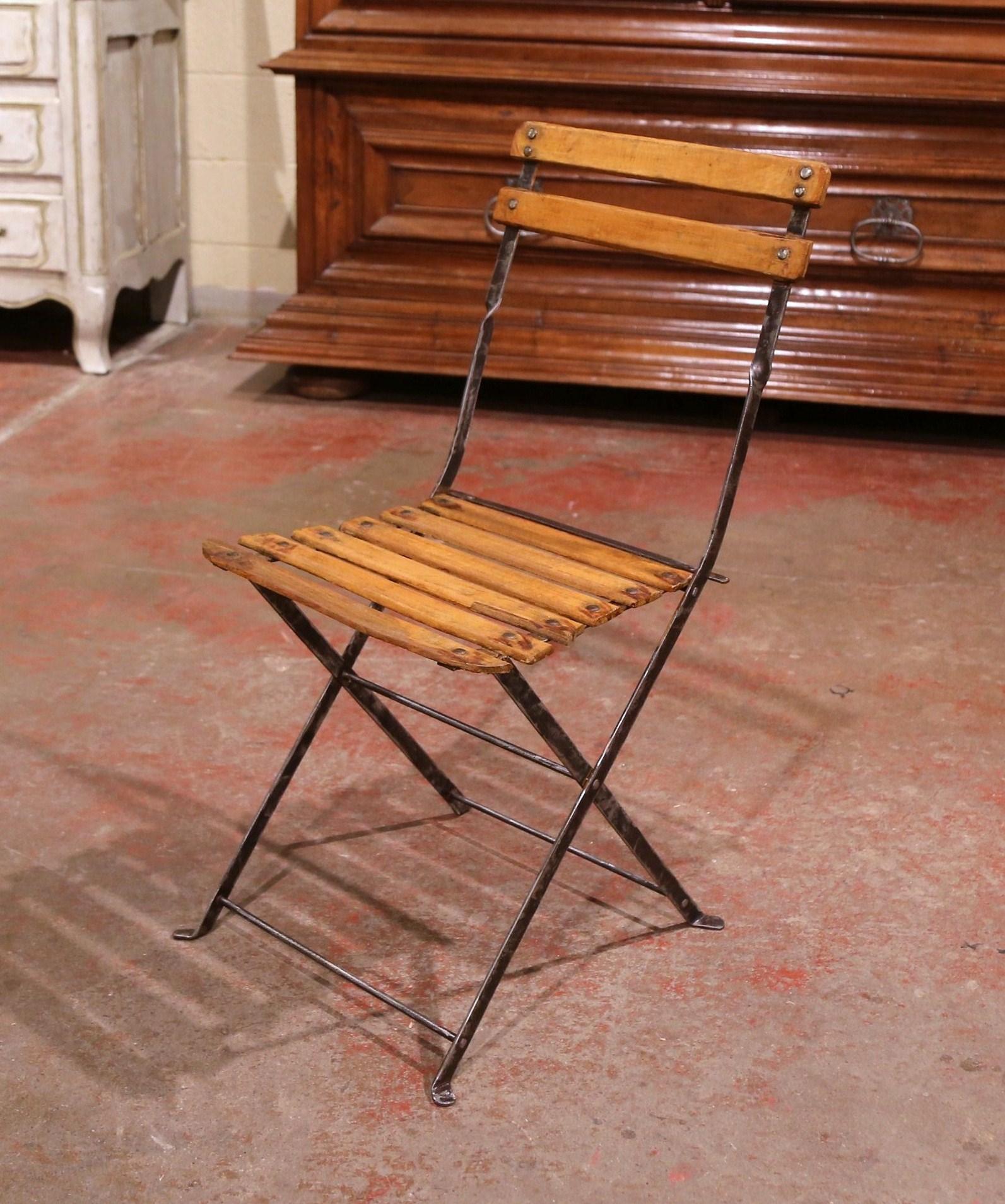 1920's French Polished Iron and Wood Folding Garden Chairs, Set of Eight In Good Condition In Dallas, TX