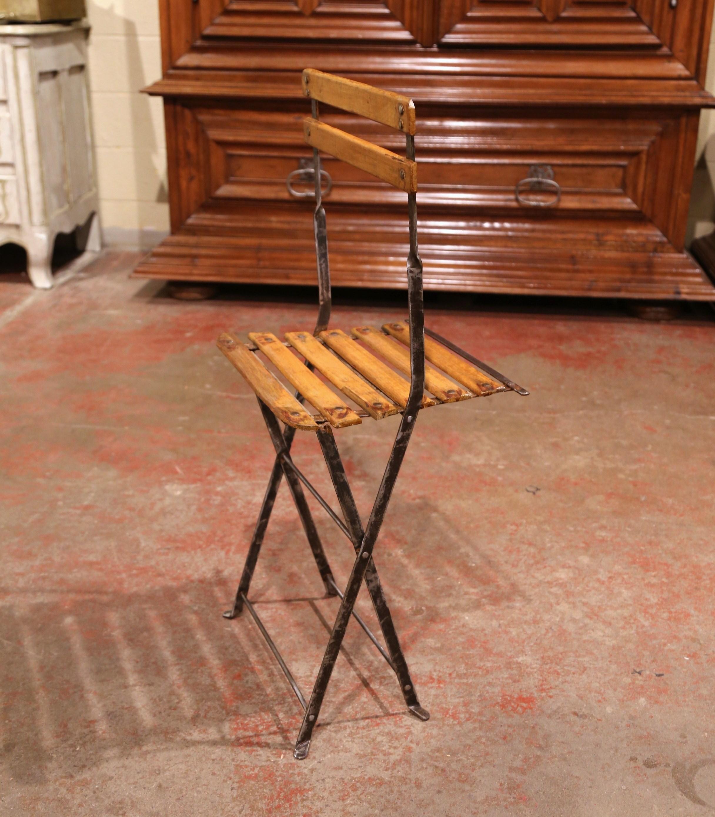 1920's French Polished Iron and Wood Folding Garden Chairs, Set of Eight 4