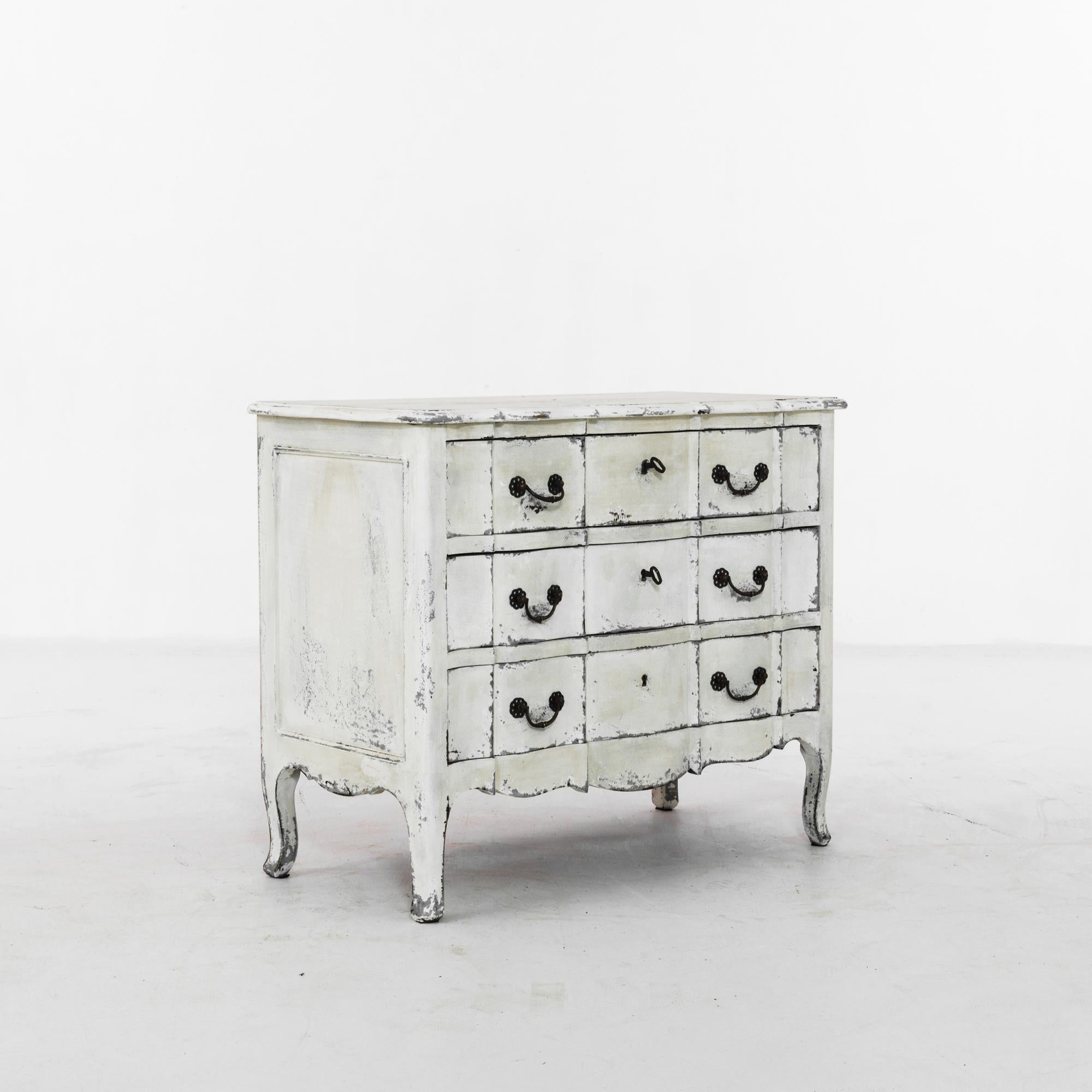 1920s French Provincial White Drawer Chest In Good Condition In High Point, NC